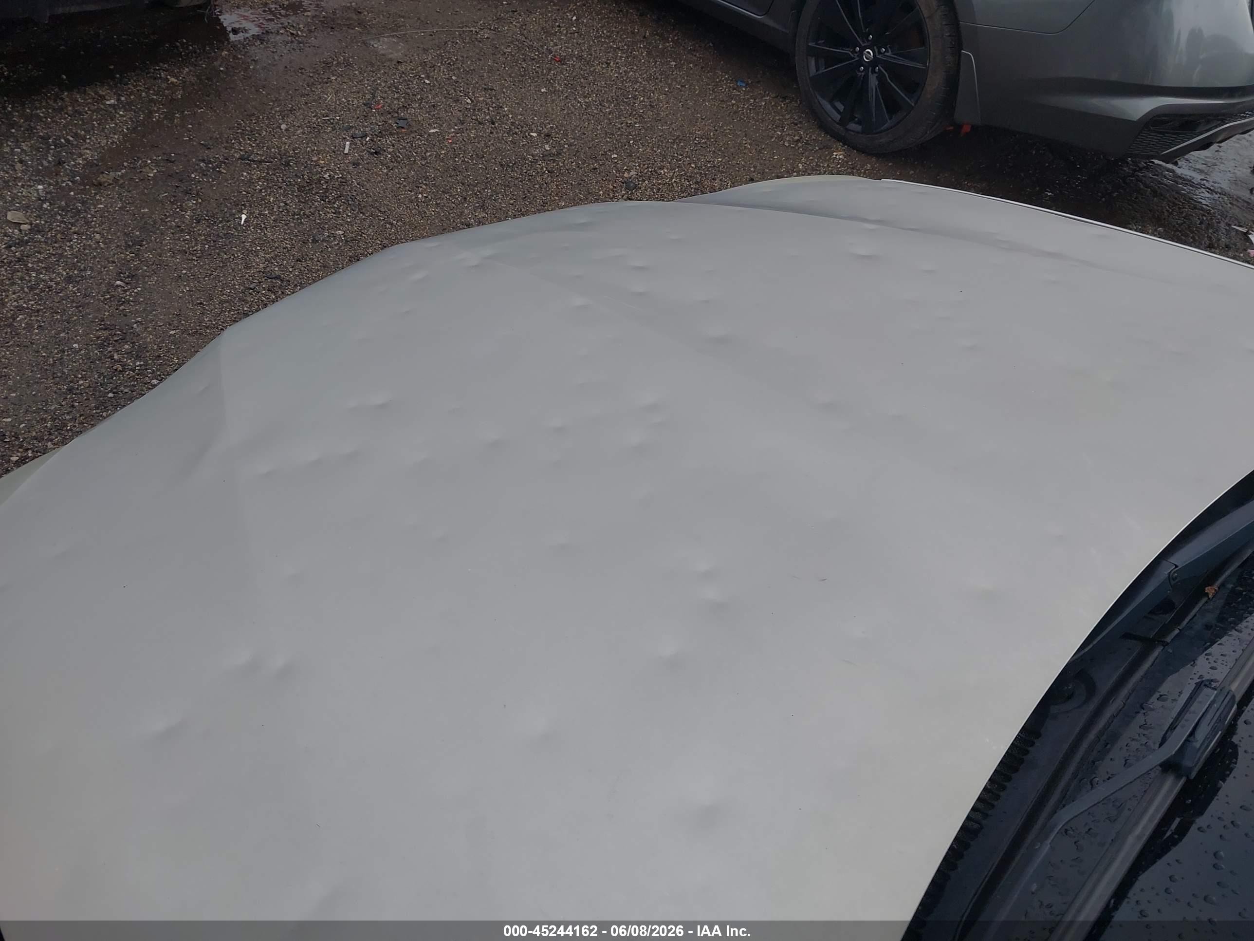 2007 Pontiac Grand Prix   Серебряный vin: 2G2WP552771206383