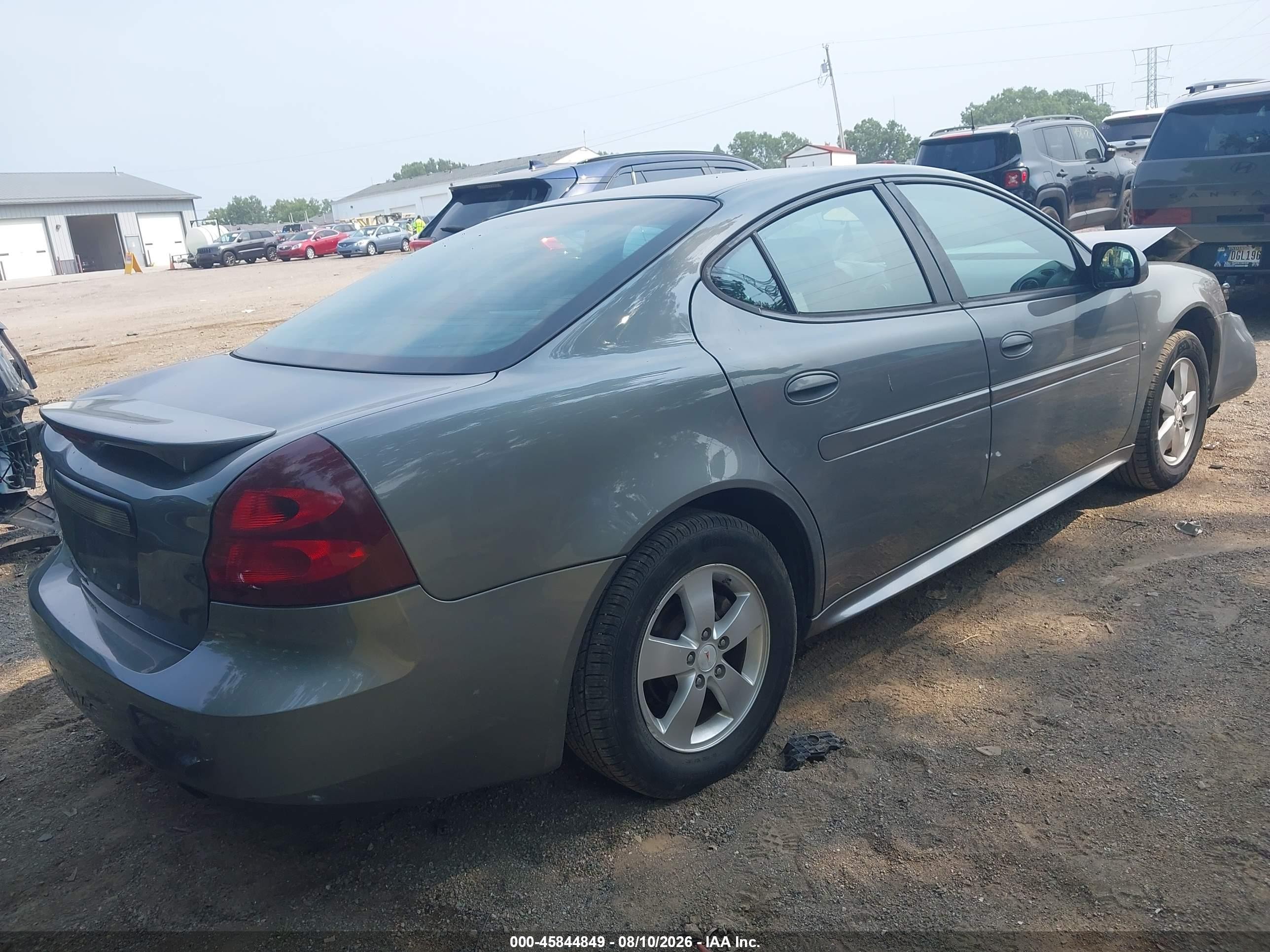 2008 Pontiac Grand Prix   Серый vin: 2G2WP552781106690