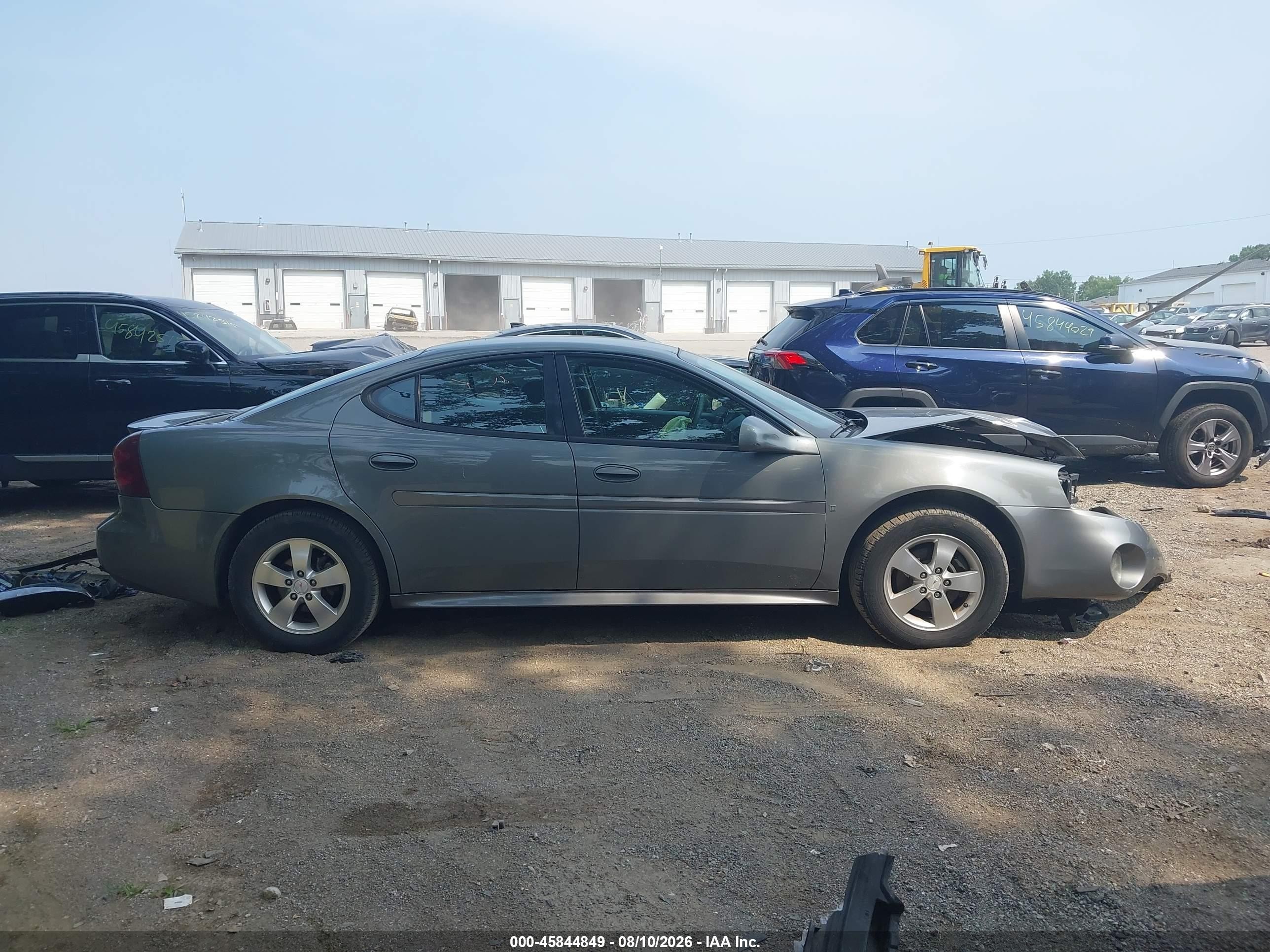 2008 Pontiac Grand Prix   Серый vin: 2G2WP552781106690