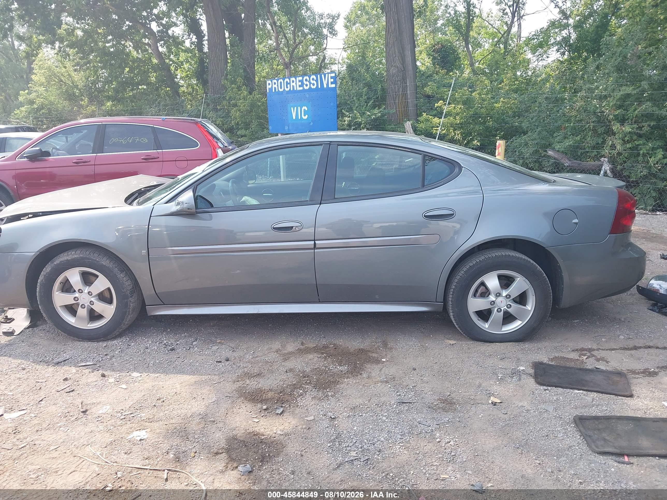 2008 Pontiac Grand Prix   Серый vin: 2G2WP552781106690
