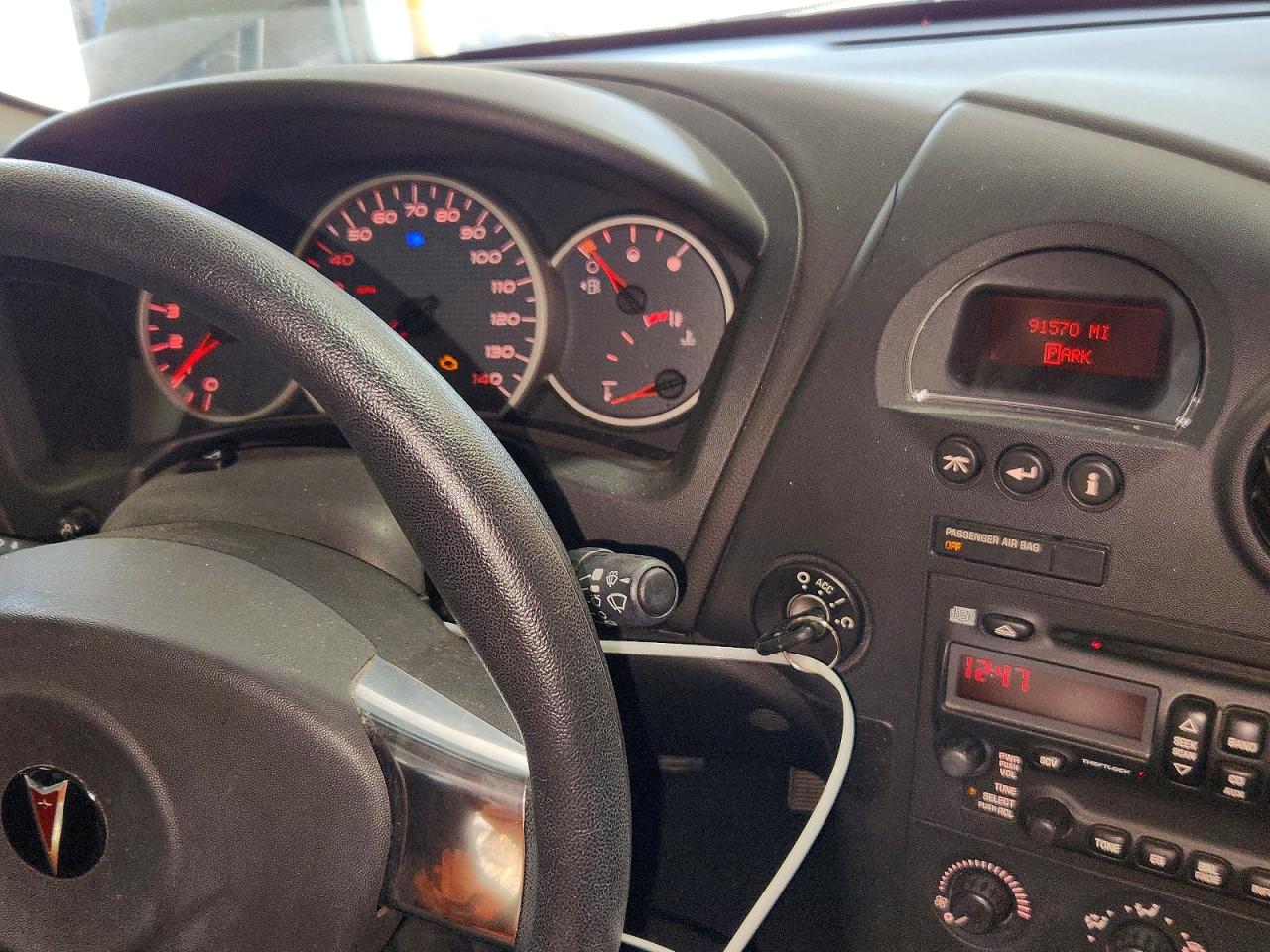 2008 Pontiac Grand Prix Серебряный vin: 2G2WP552781117981