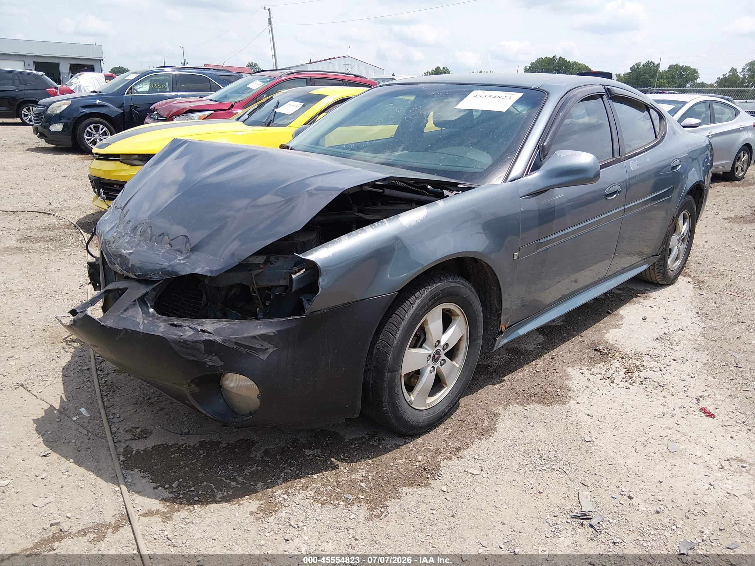 2006 Pontiac Grand Prix   Light Blue vin: 2G2WP552861113936