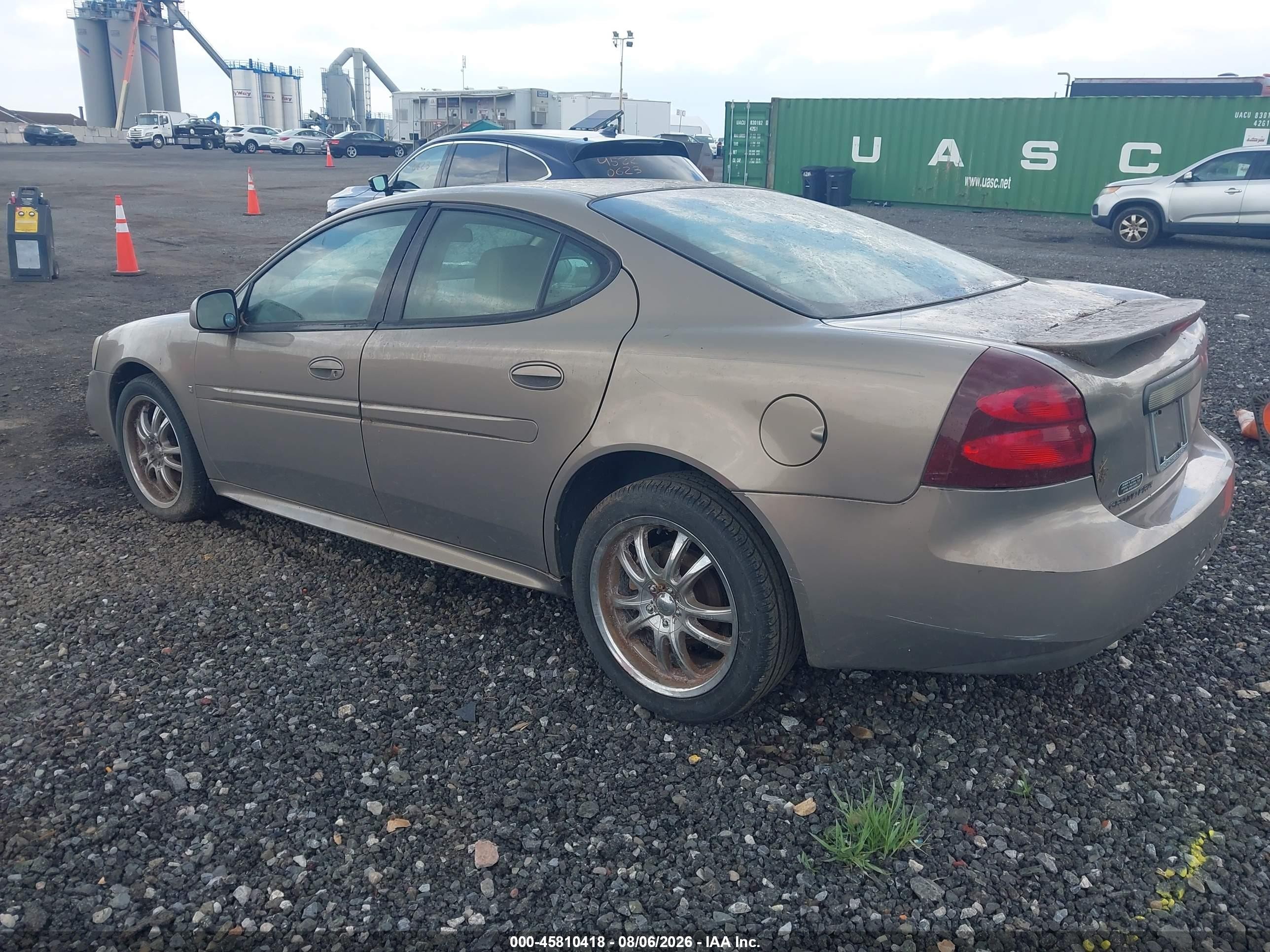 2006 Pontiac Grand Prix   Dark Brown vin: 2G2WP552861125505