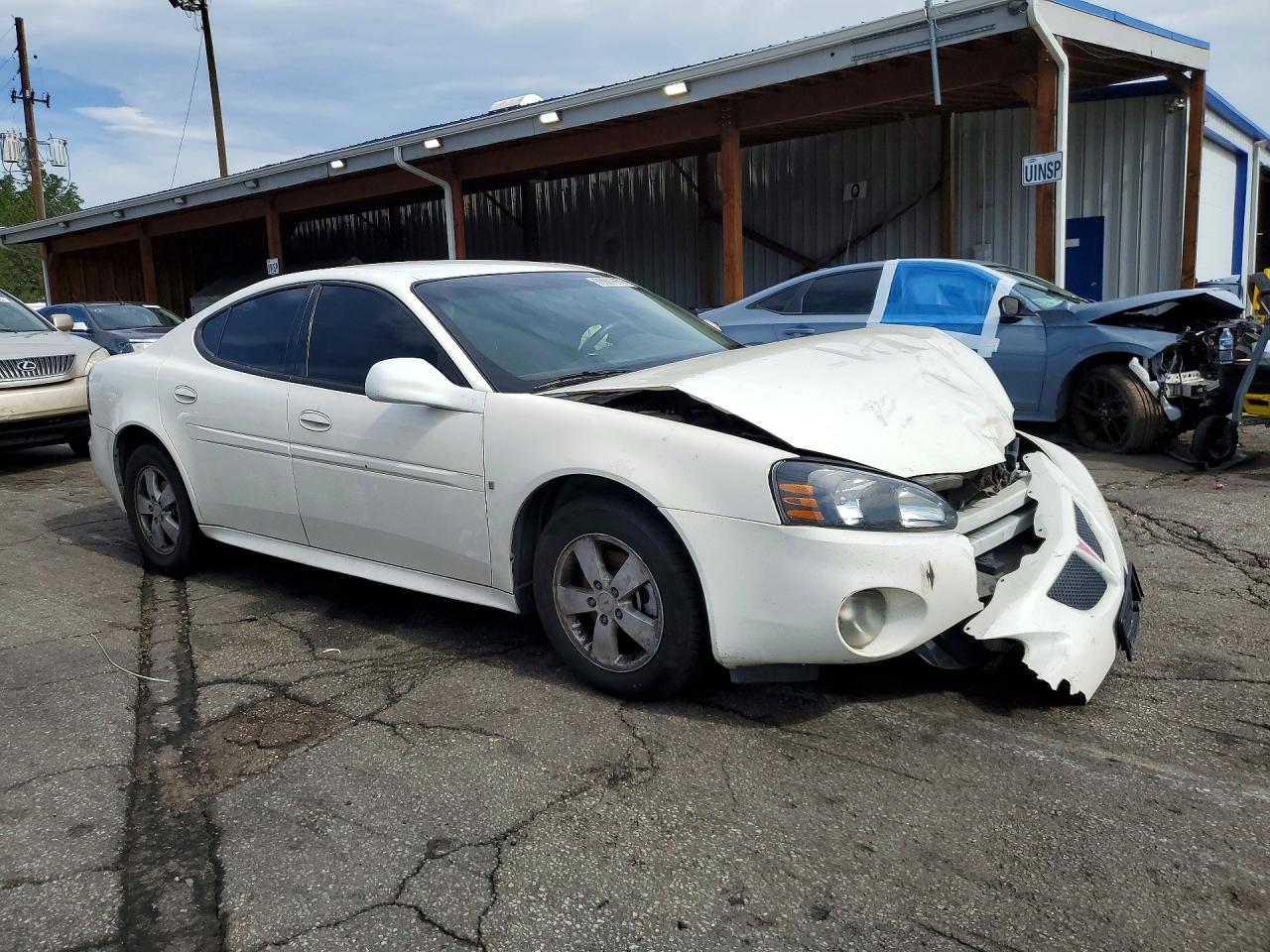 2006 Pontiac Grand Prix White vin: 2G2WP552861300397