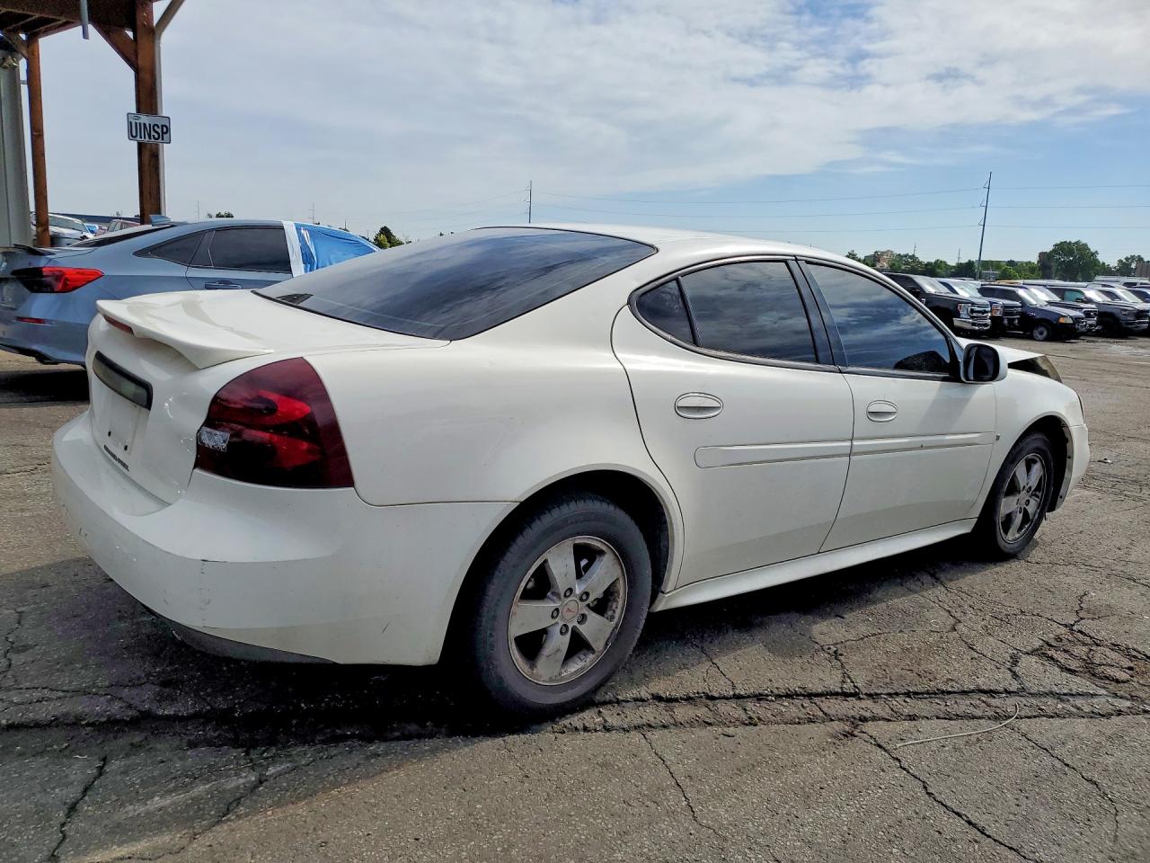 2006 Pontiac Grand Prix White vin: 2G2WP552861300397
