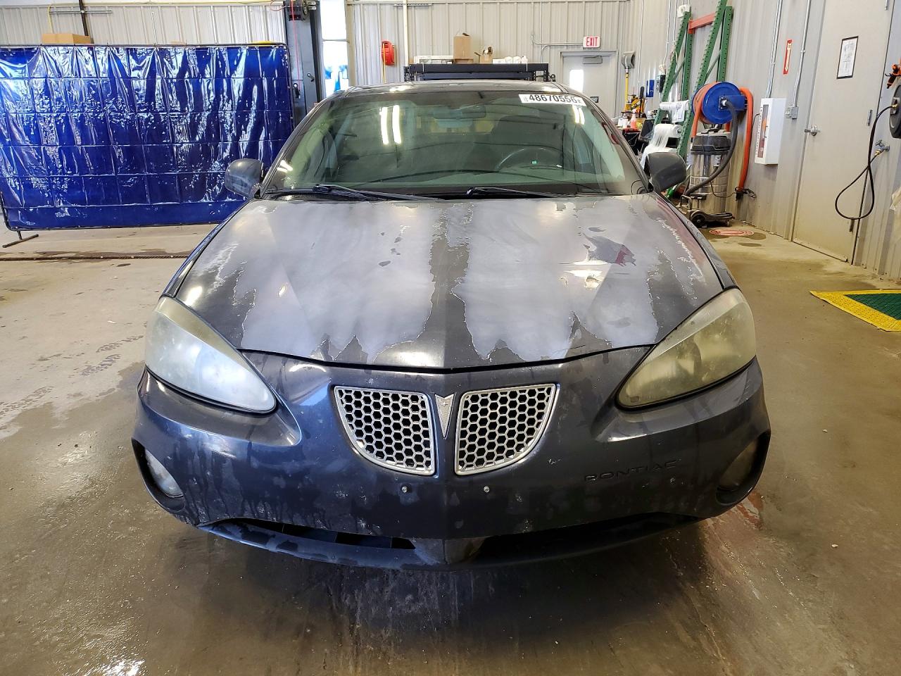 2008 Pontiac Grand Prix Charcoal vin: 2G2WP552881128357