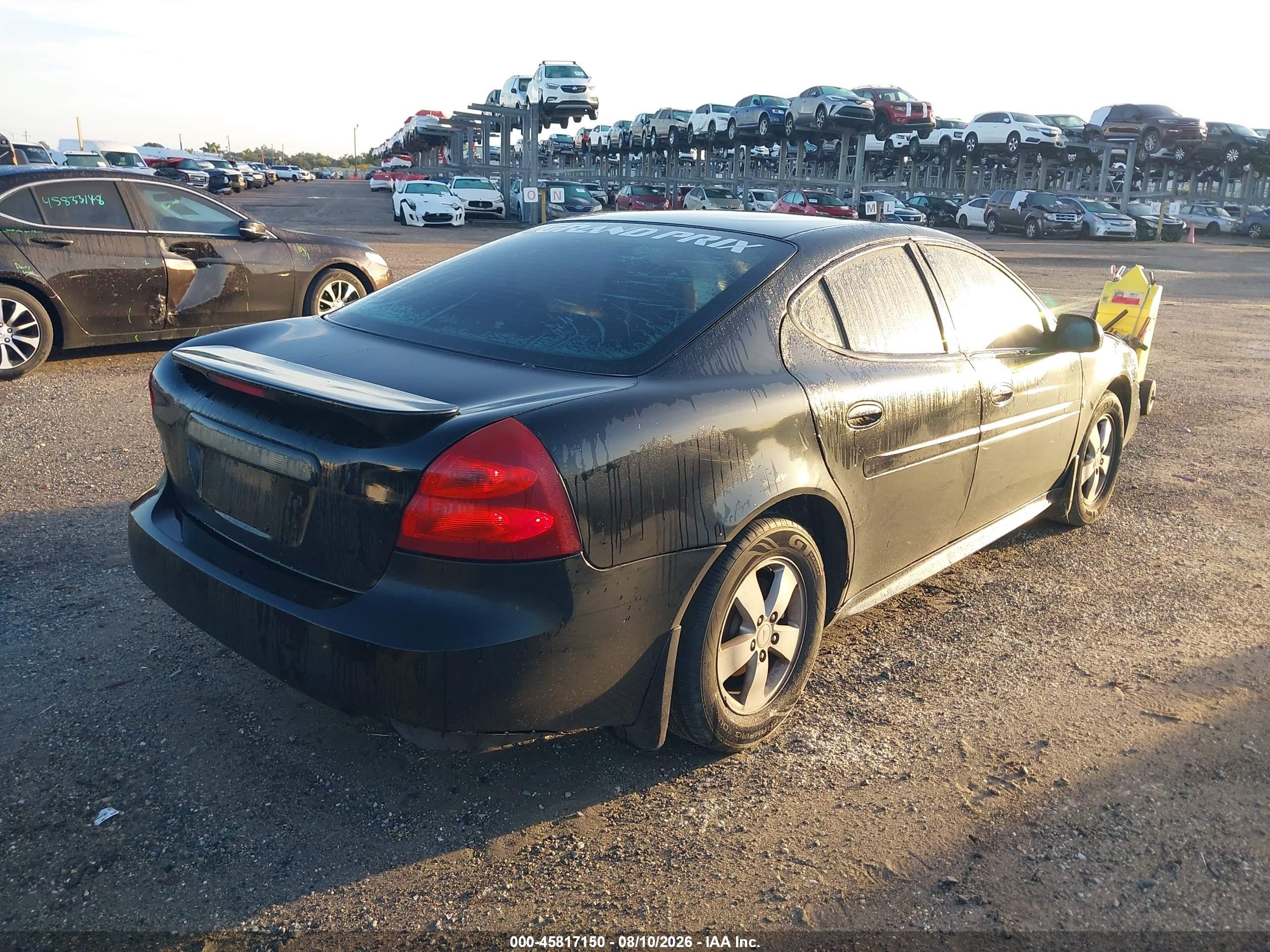 2008 Pontiac Grand Prix   Black vin: 2G2WP552881145725
