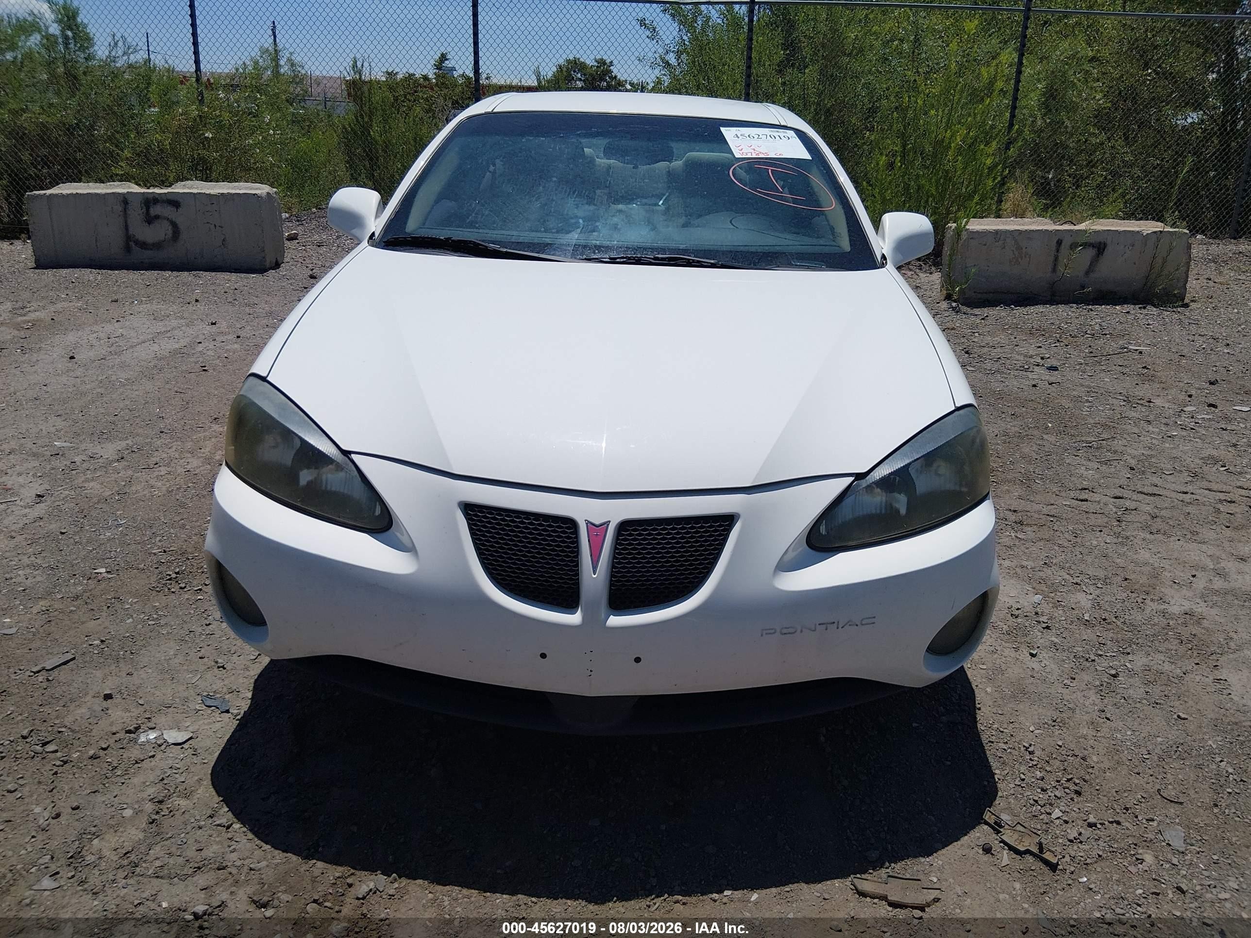 2007 Pontiac Grand Prix   Белый vin: 2G2WP552971212234