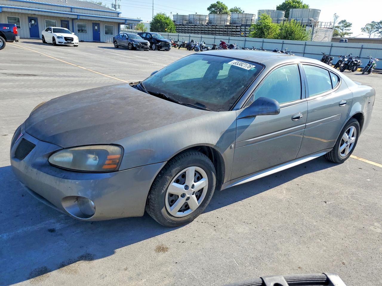 2008 Pontiac Grand Prix Gray vin: 2G2WP552981173176