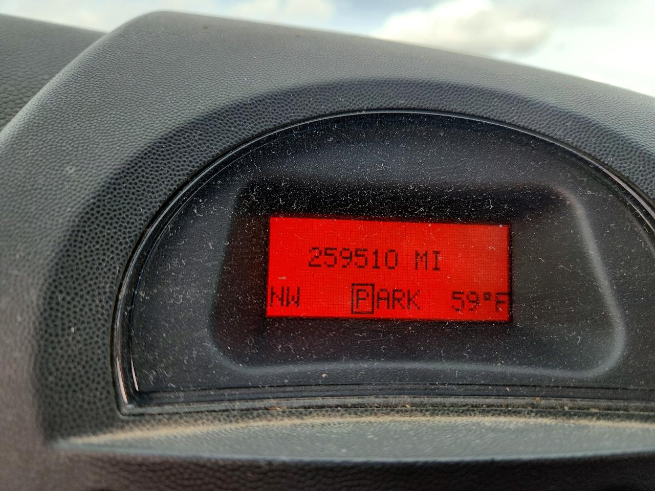 2008 Pontiac Grand Prix Серебряный vin: 2G2WP552981182590