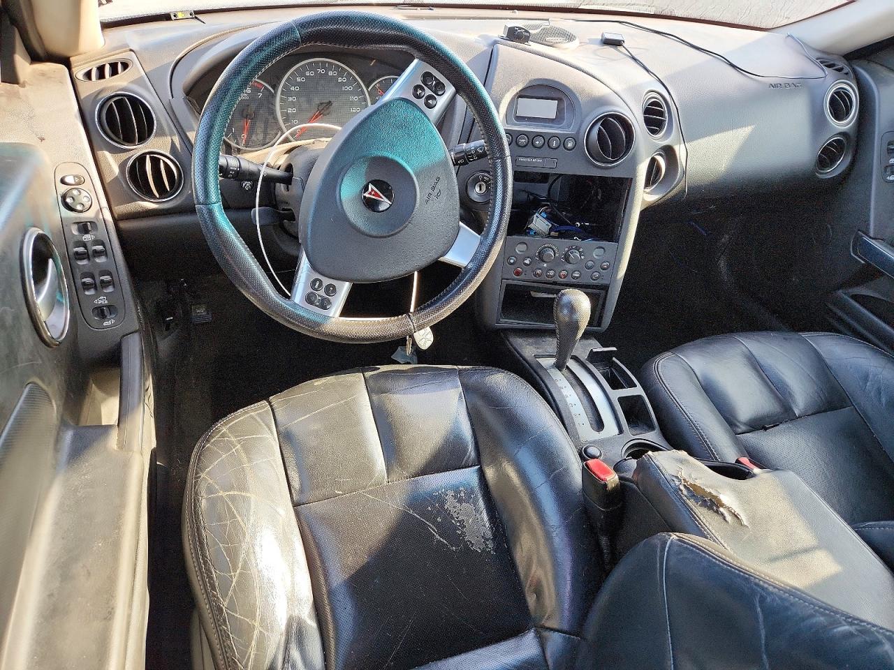 2006 Pontiac Grand Prix Silver vin: 2G2WP552X61198519