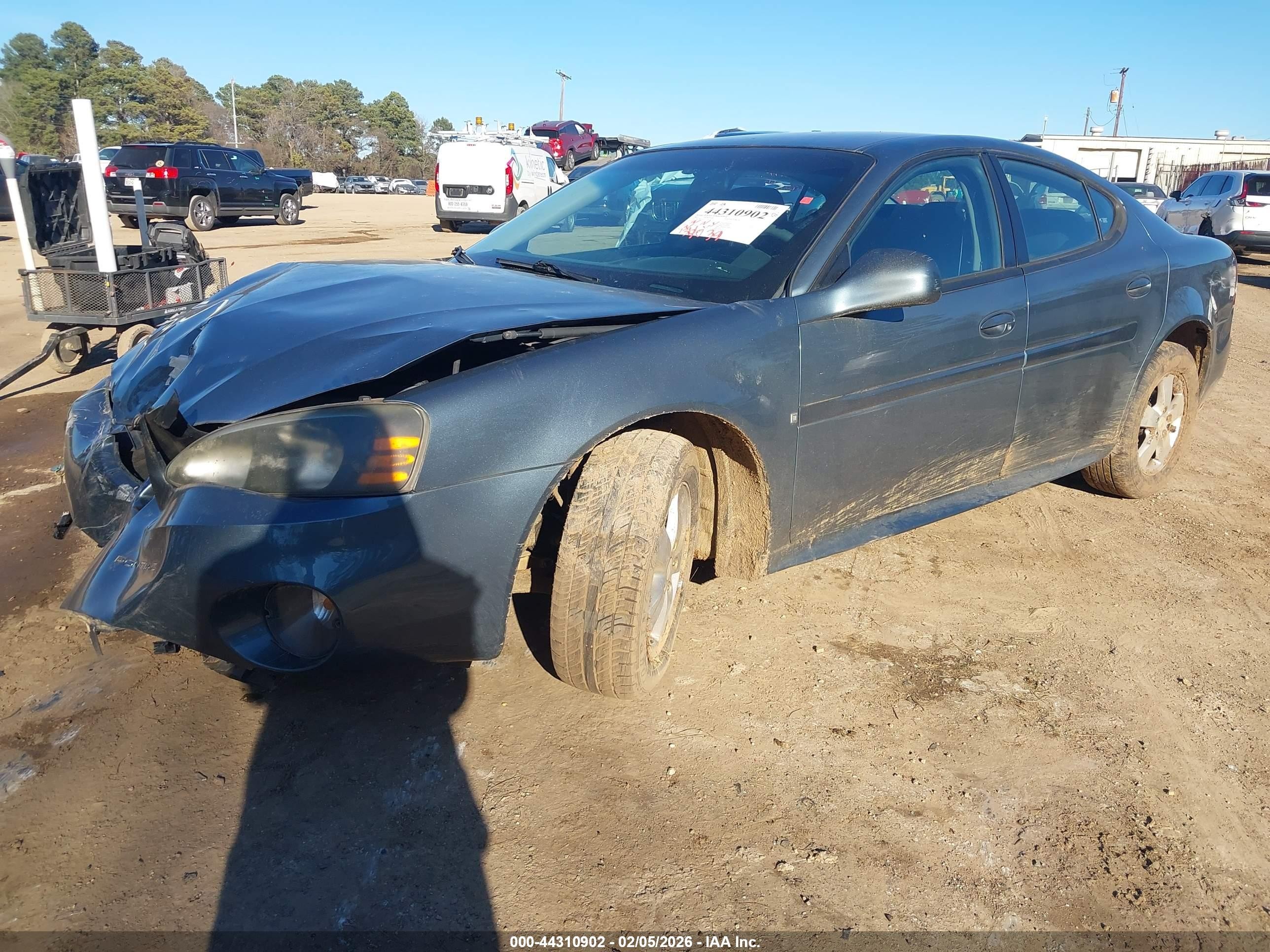 2007 Pontiac Grand Prix   Light Blue vin: 2G2WP552X71111137