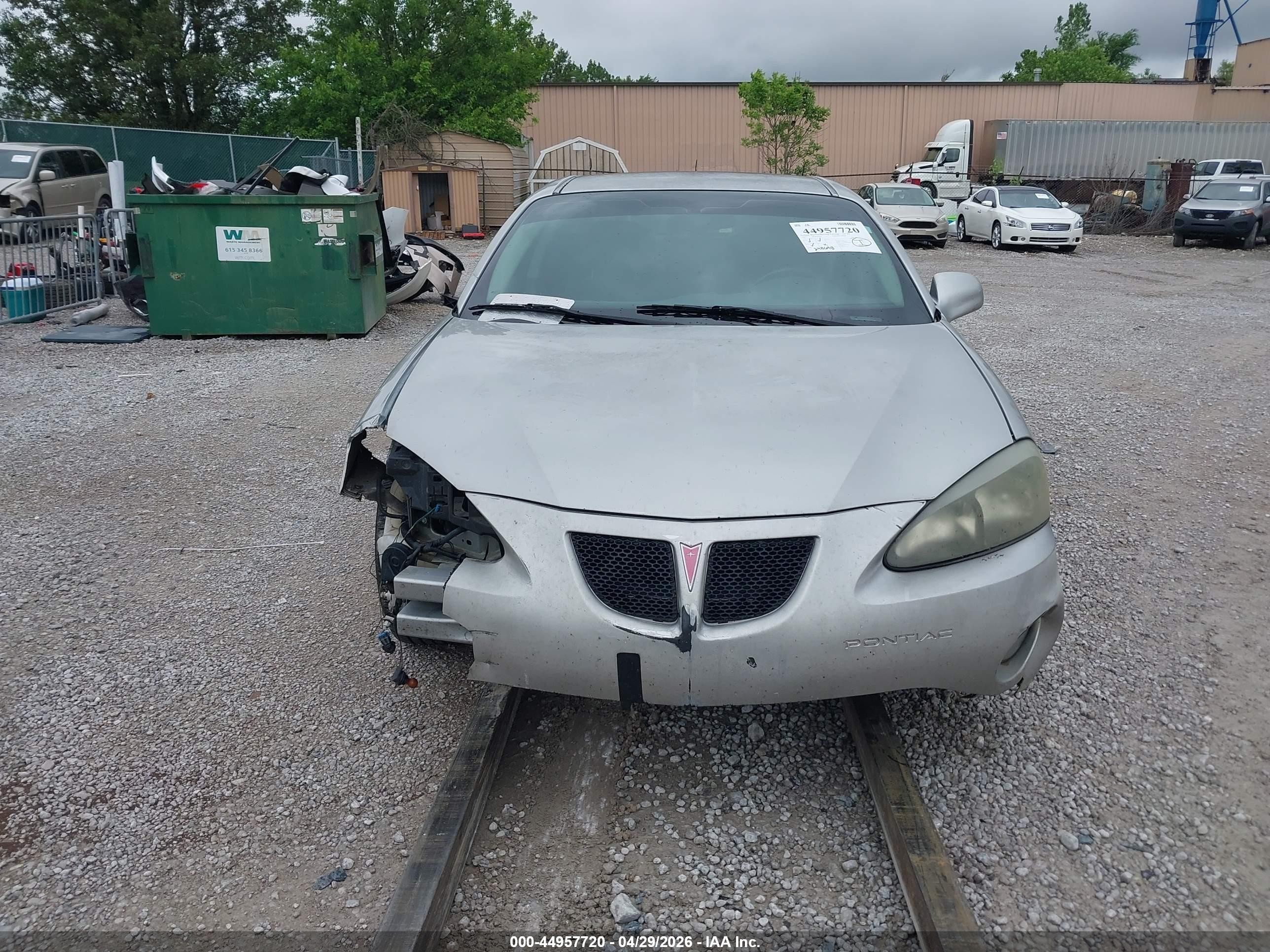 2007 Pontiac Grand Prix   Серебряный vin: 2G2WP552X71141173
