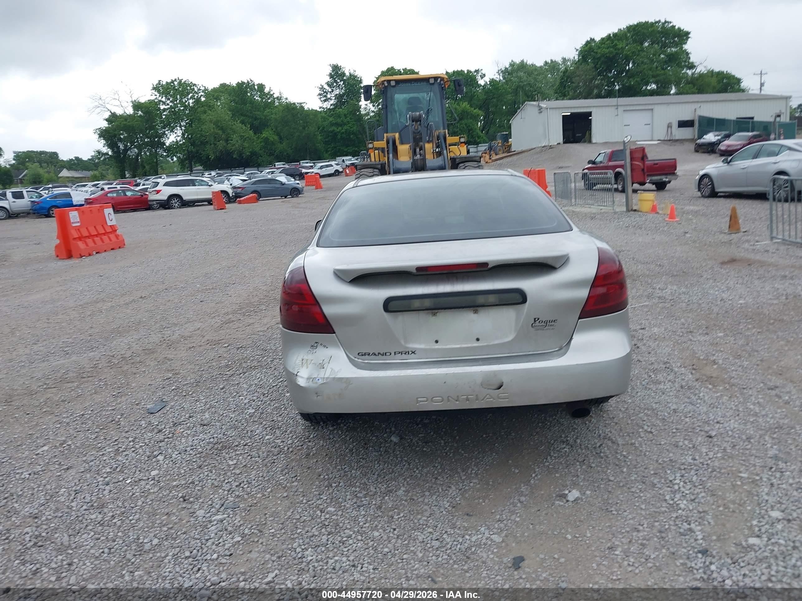 2007 Pontiac Grand Prix   Серебряный vin: 2G2WP552X71141173