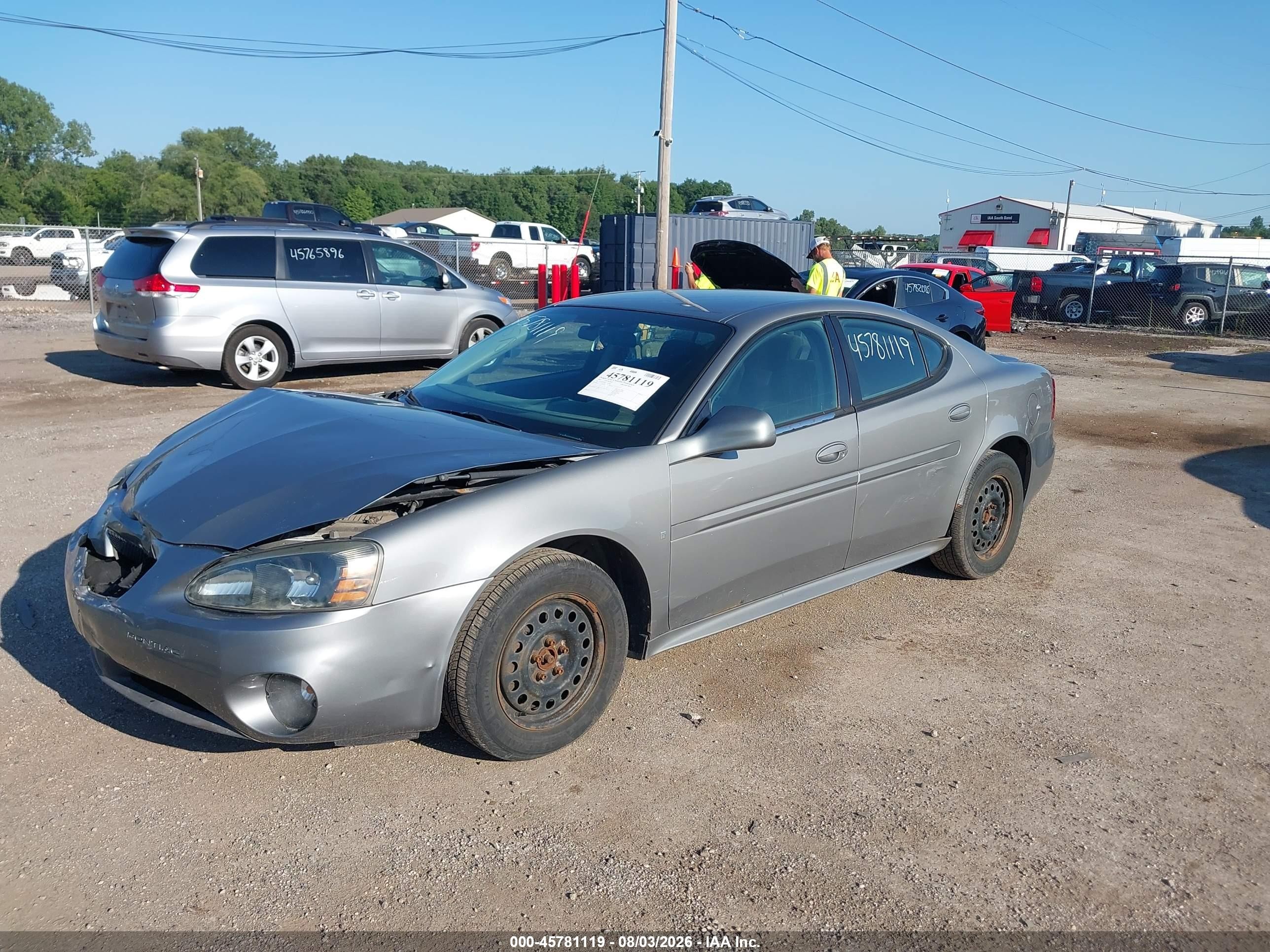 2007 Pontiac Grand Prix   Серый vin: 2G2WP552X71155476