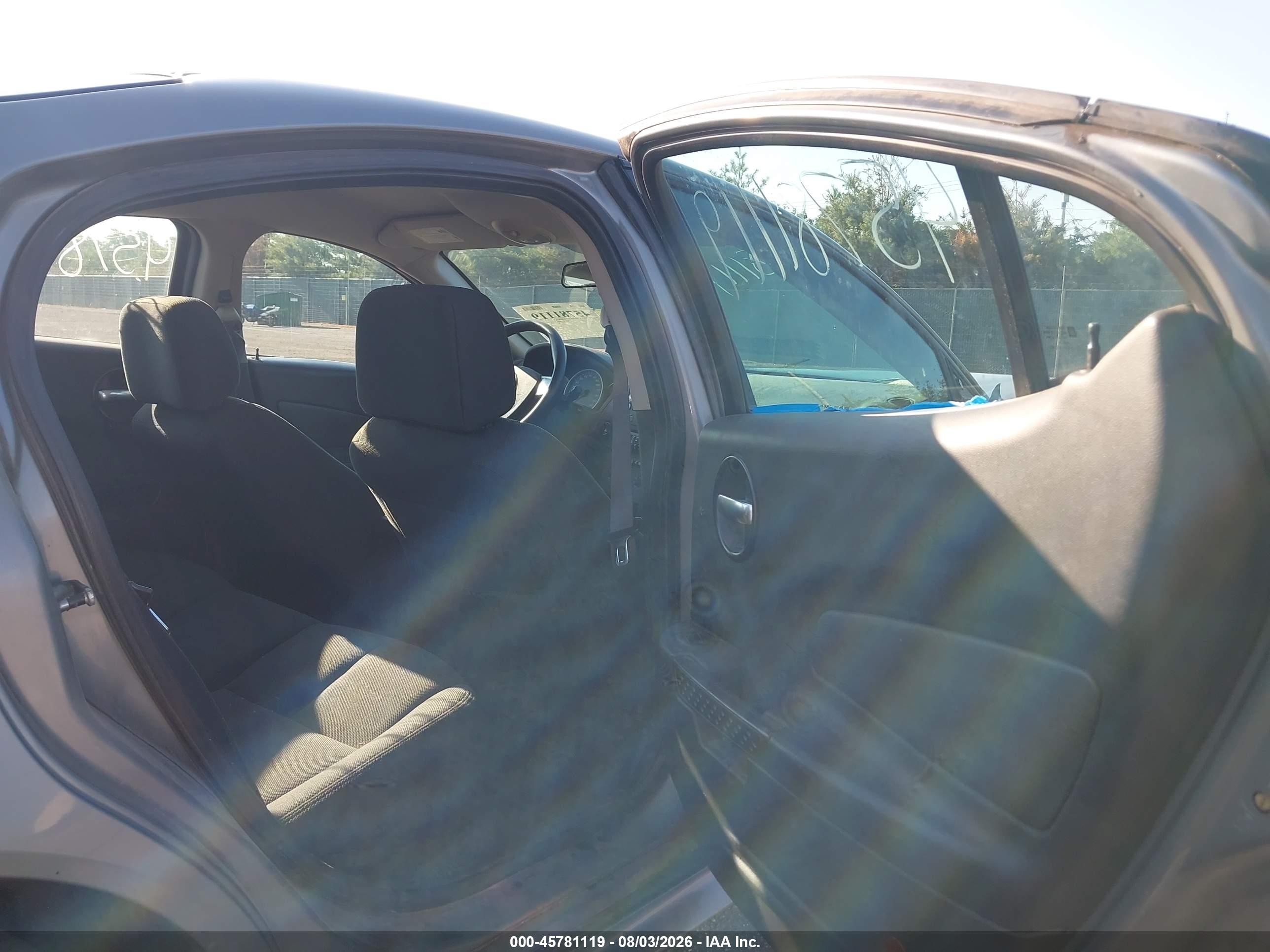 2007 Pontiac Grand Prix   Серый vin: 2G2WP552X71155476