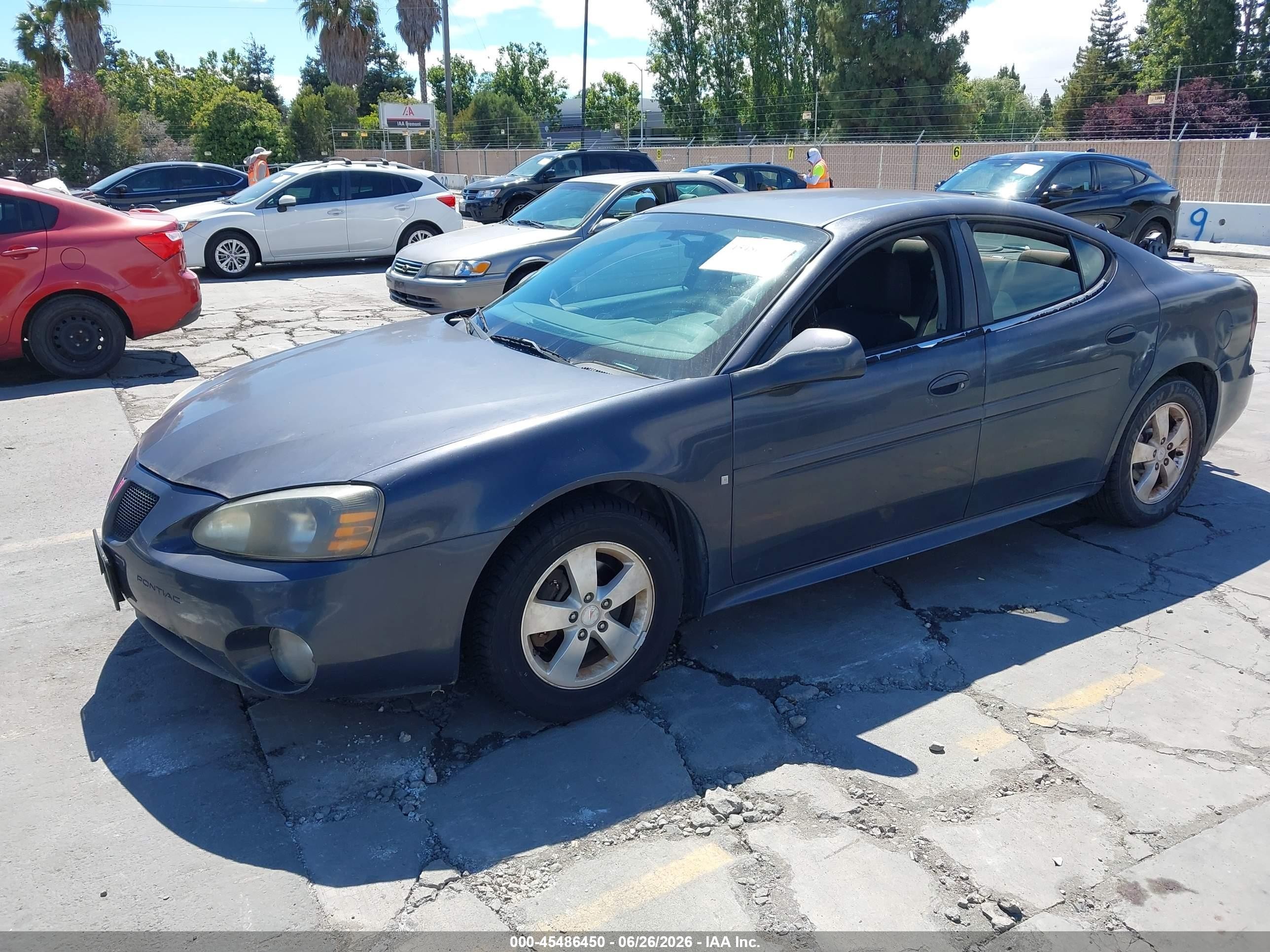2008 Pontiac Grand Prix   Серый vin: 2G2WP552X81119773