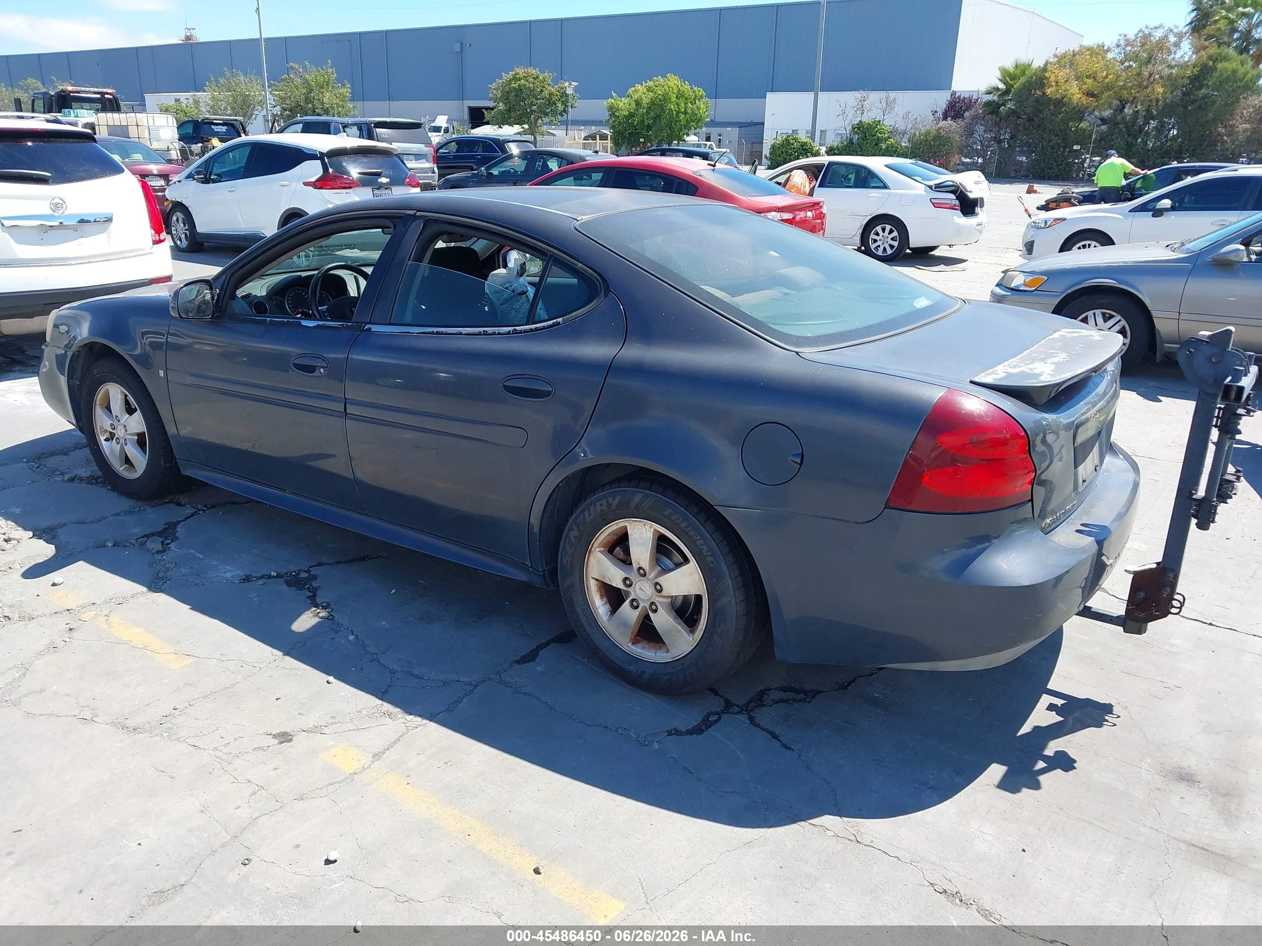 2008 Pontiac Grand Prix   Серый vin: 2G2WP552X81119773