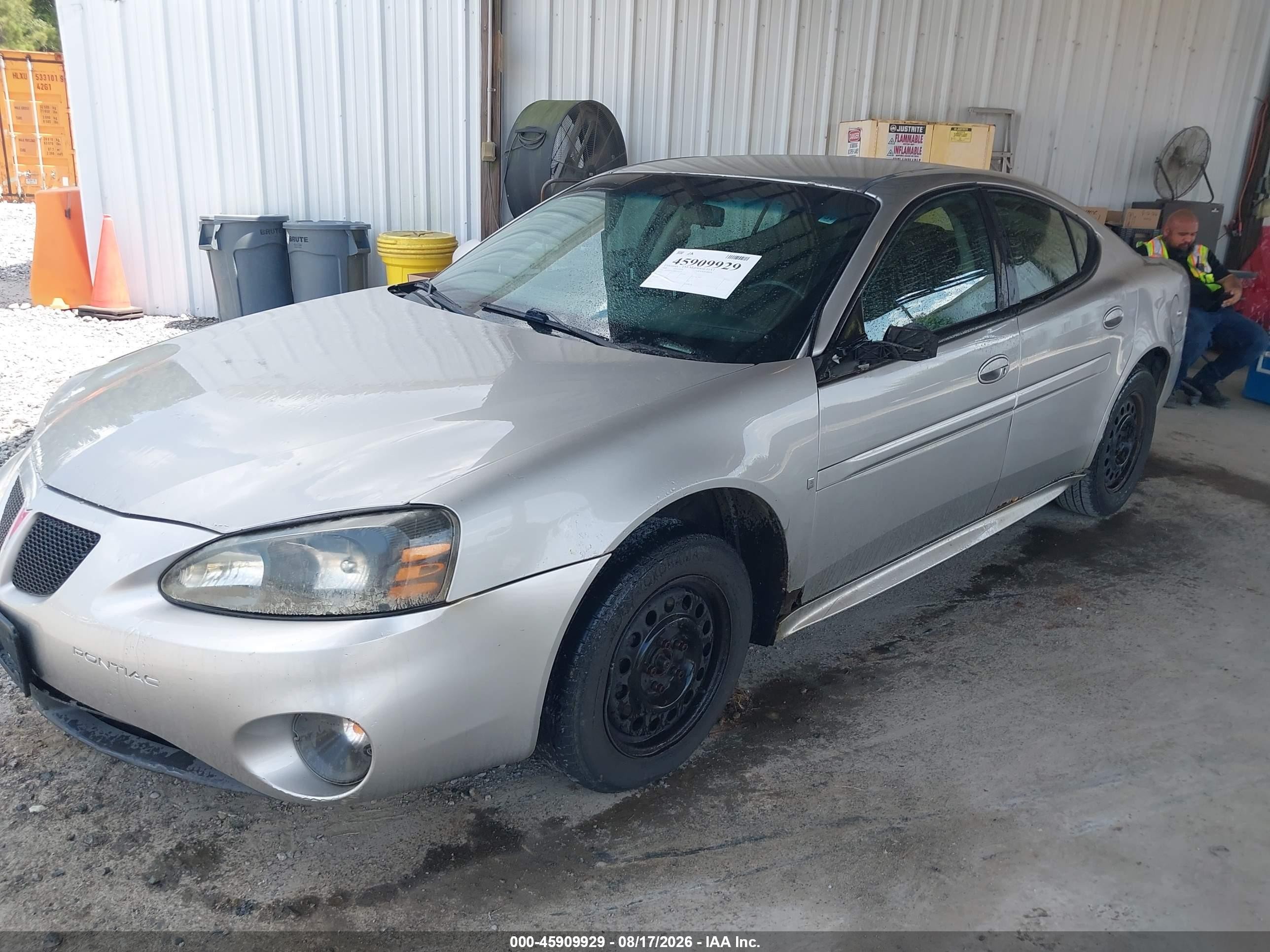 2008 Pontiac Grand Prix Серебряный vin: 2G2WP552X81136539