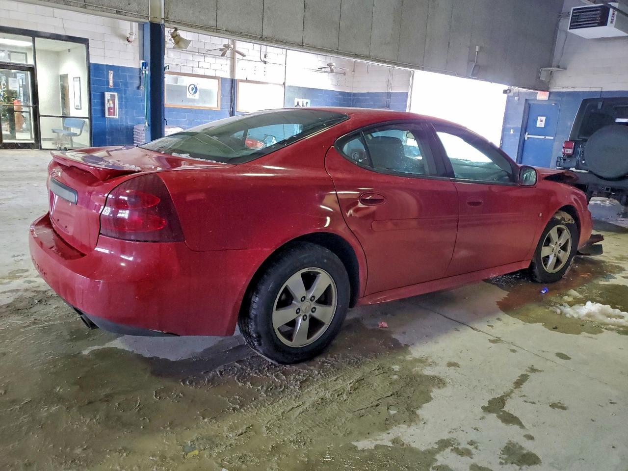 2008 Pontiac Grand Prix Red vin: 2G2WP552X81145032
