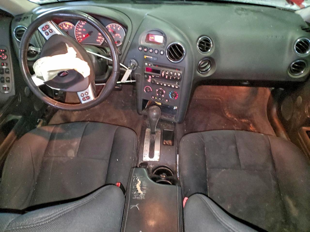 2008 Pontiac Grand Prix Red vin: 2G2WP552X81145032