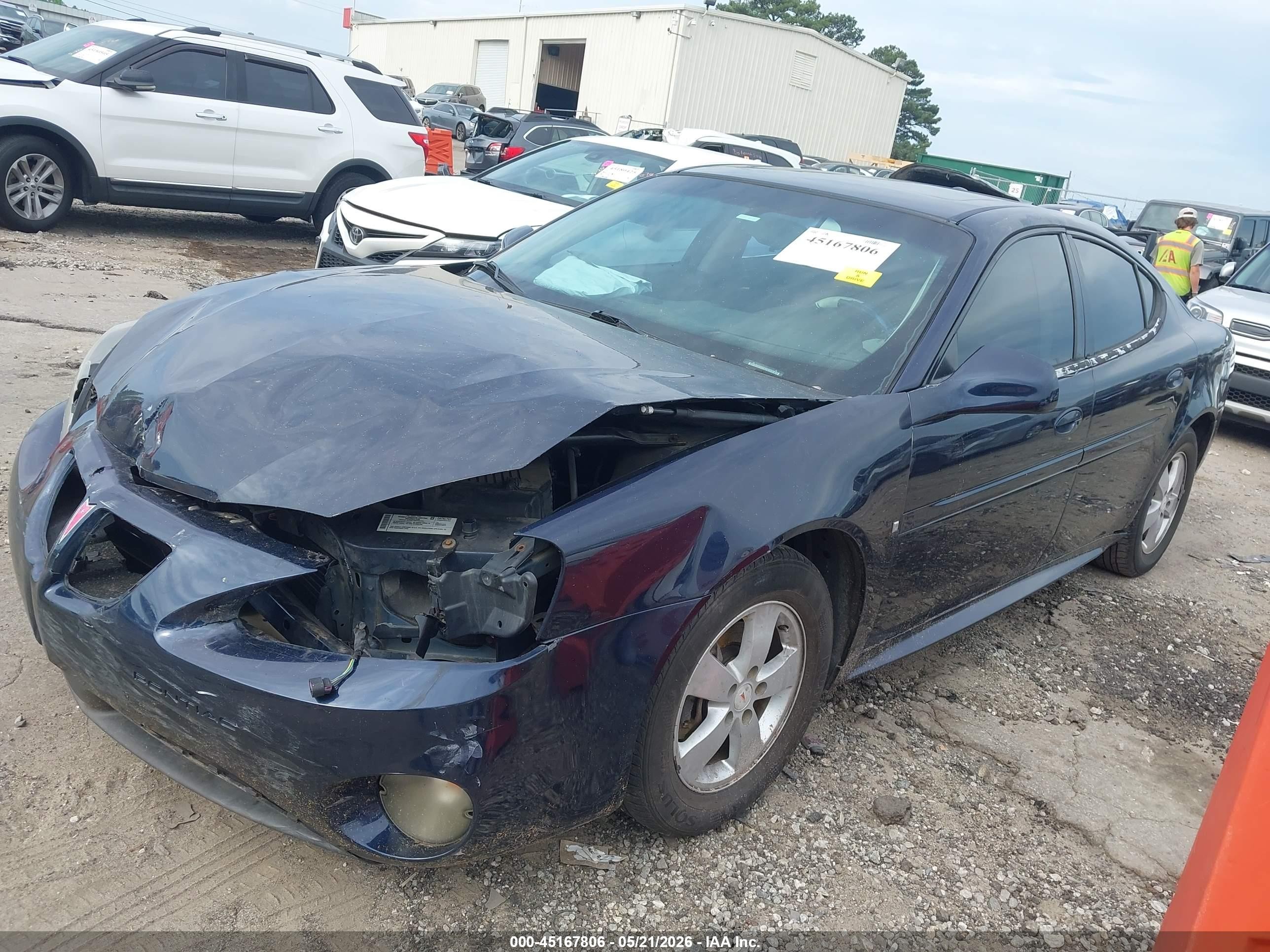 2008 Pontiac Grand Prix   Dark Blue vin: 2G2WP552X81191671