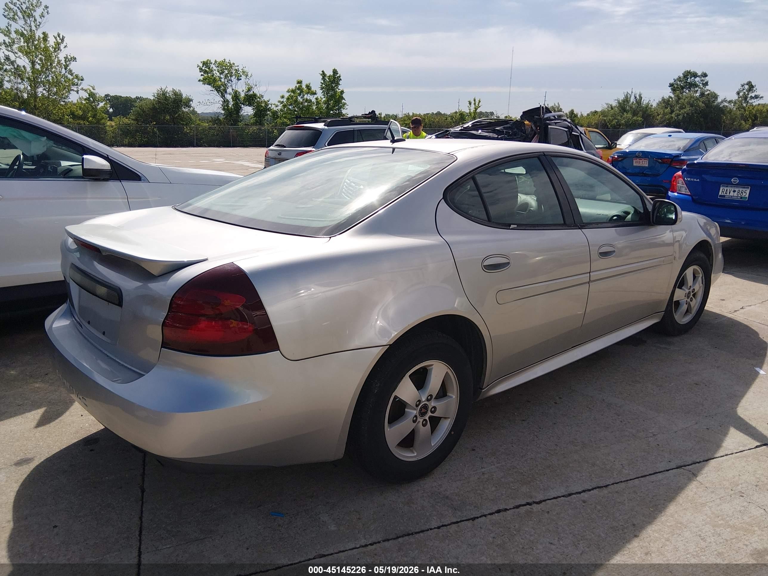 2006 Pontiac Grand Prix   Gray vin: 2G2WP582061135523