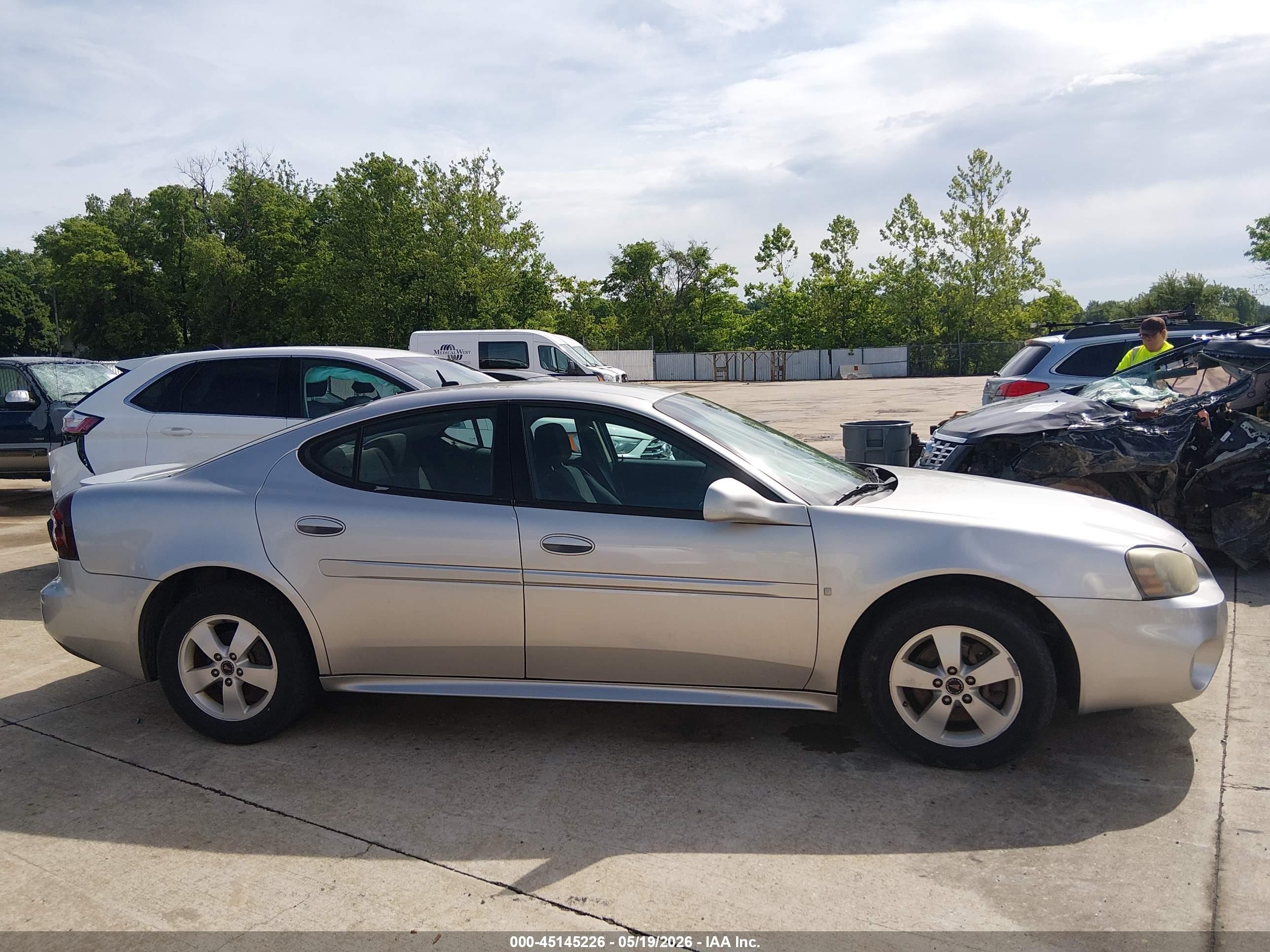2006 Pontiac Grand Prix   Gray vin: 2G2WP582061135523