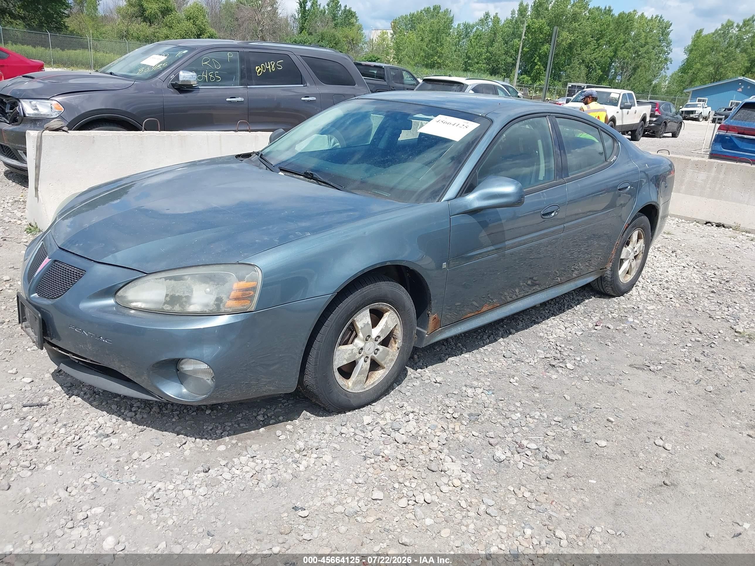 2007 Pontiac Grand Prix   Blue vin: 2G2WP582371156125