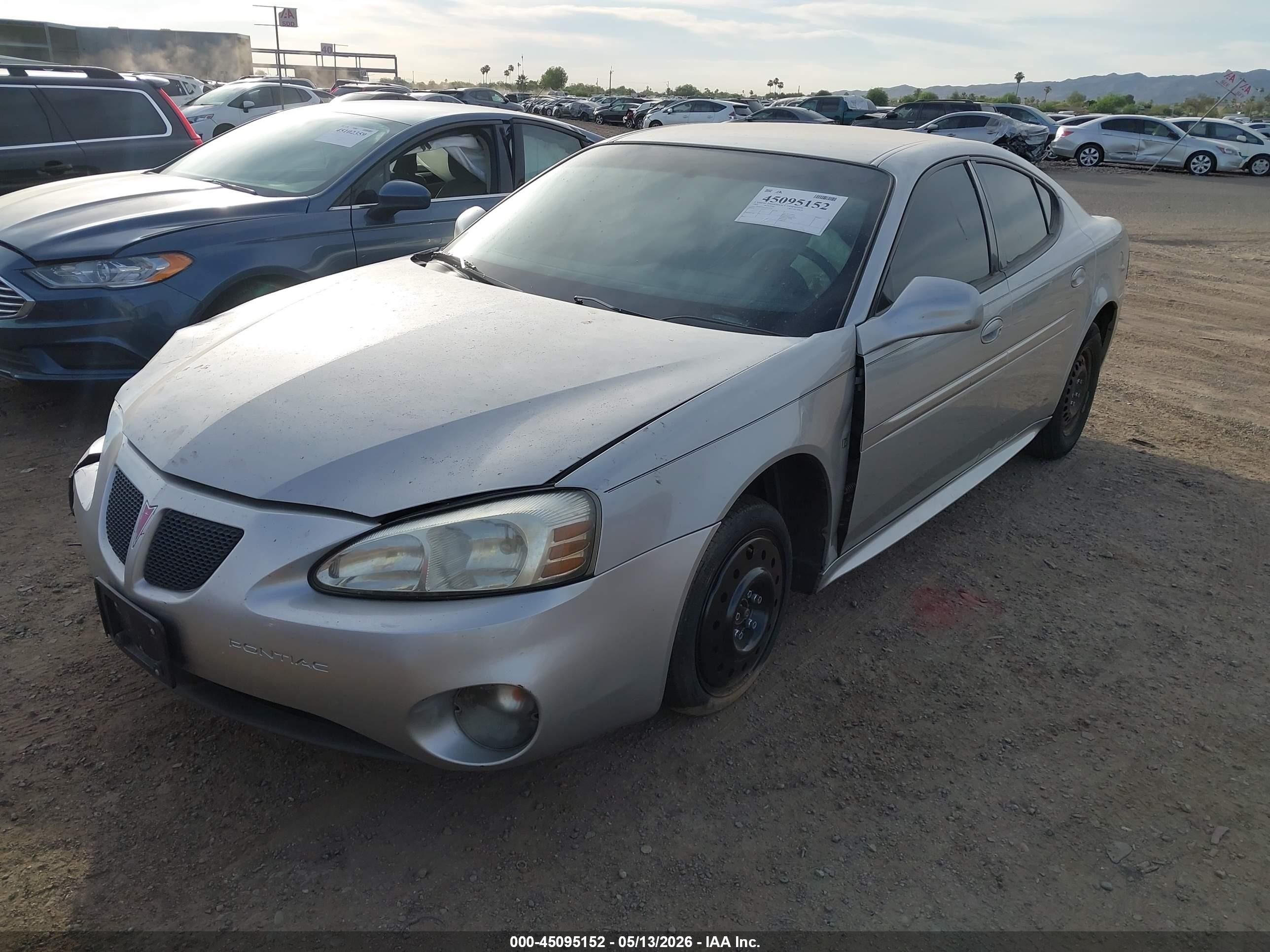 2006 Pontiac Grand Prix   Серебряный vin: 2G2WP582561275633