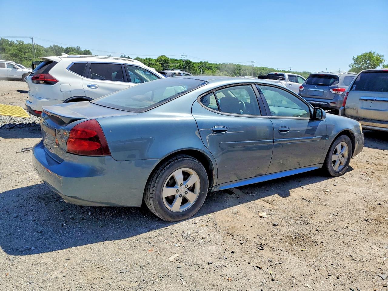 2007 Pontiac Grand Prix Blue vin: 2G2WP582X71138334