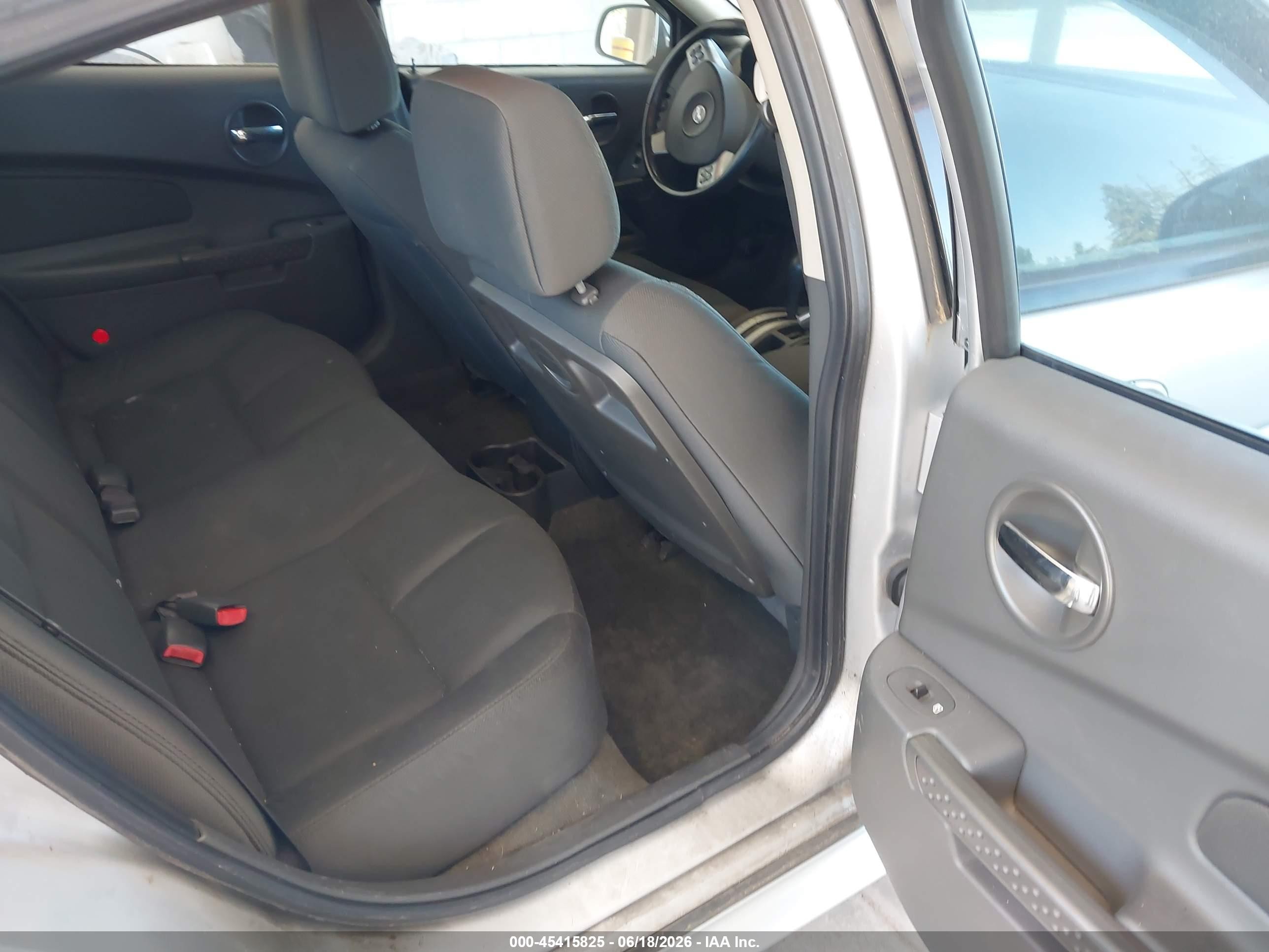 2005 Pontiac Grand Prix Gtp Silver vin: 2G2WR524451150657