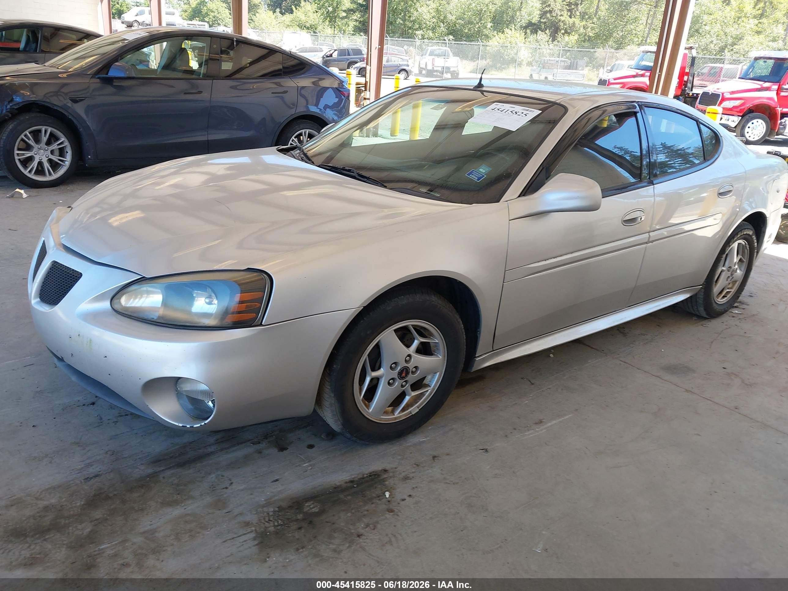 2005 Pontiac Grand Prix Gtp Silver vin: 2G2WR524451150657