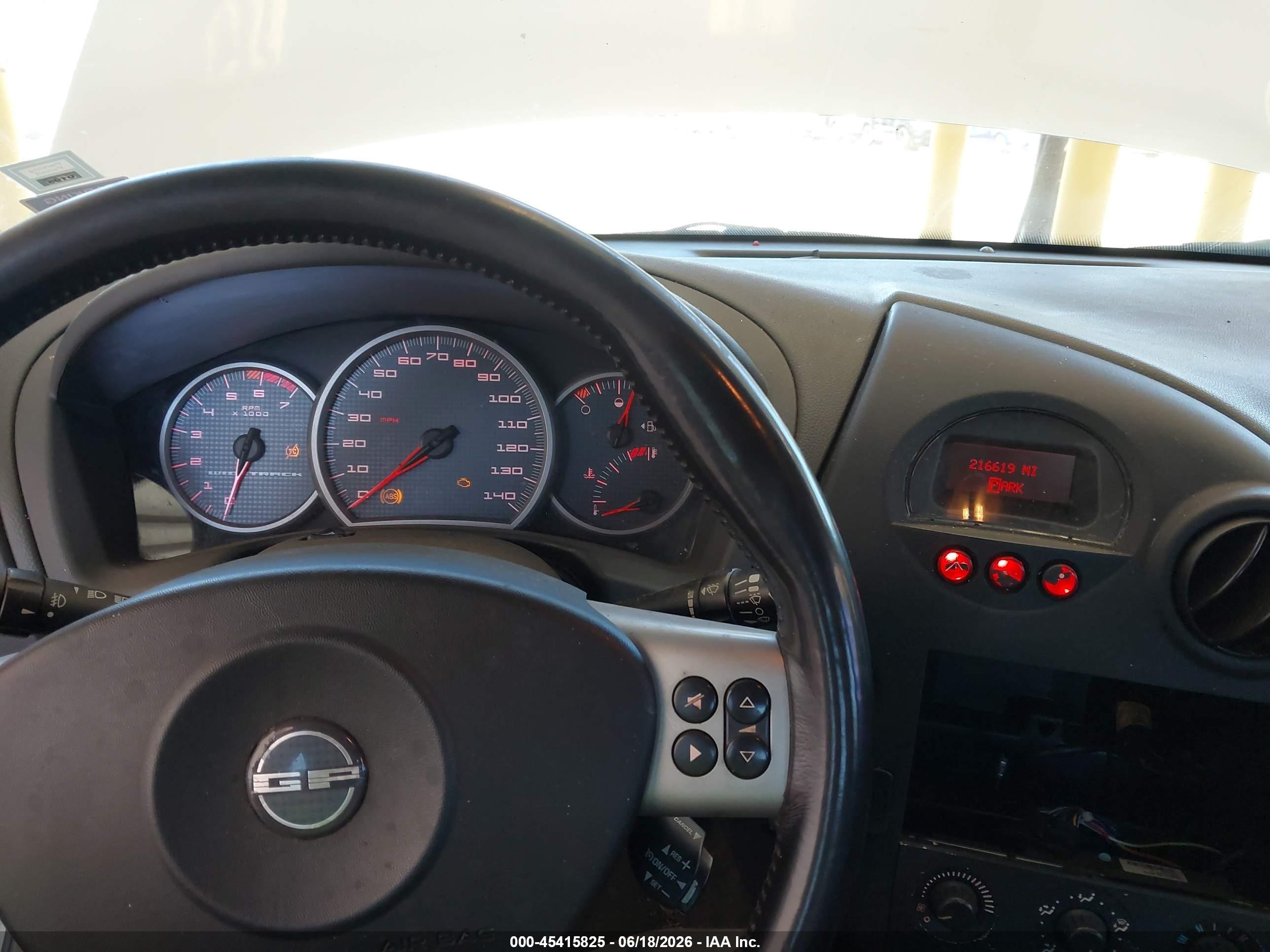 2005 Pontiac Grand Prix Gtp Silver vin: 2G2WR524451150657