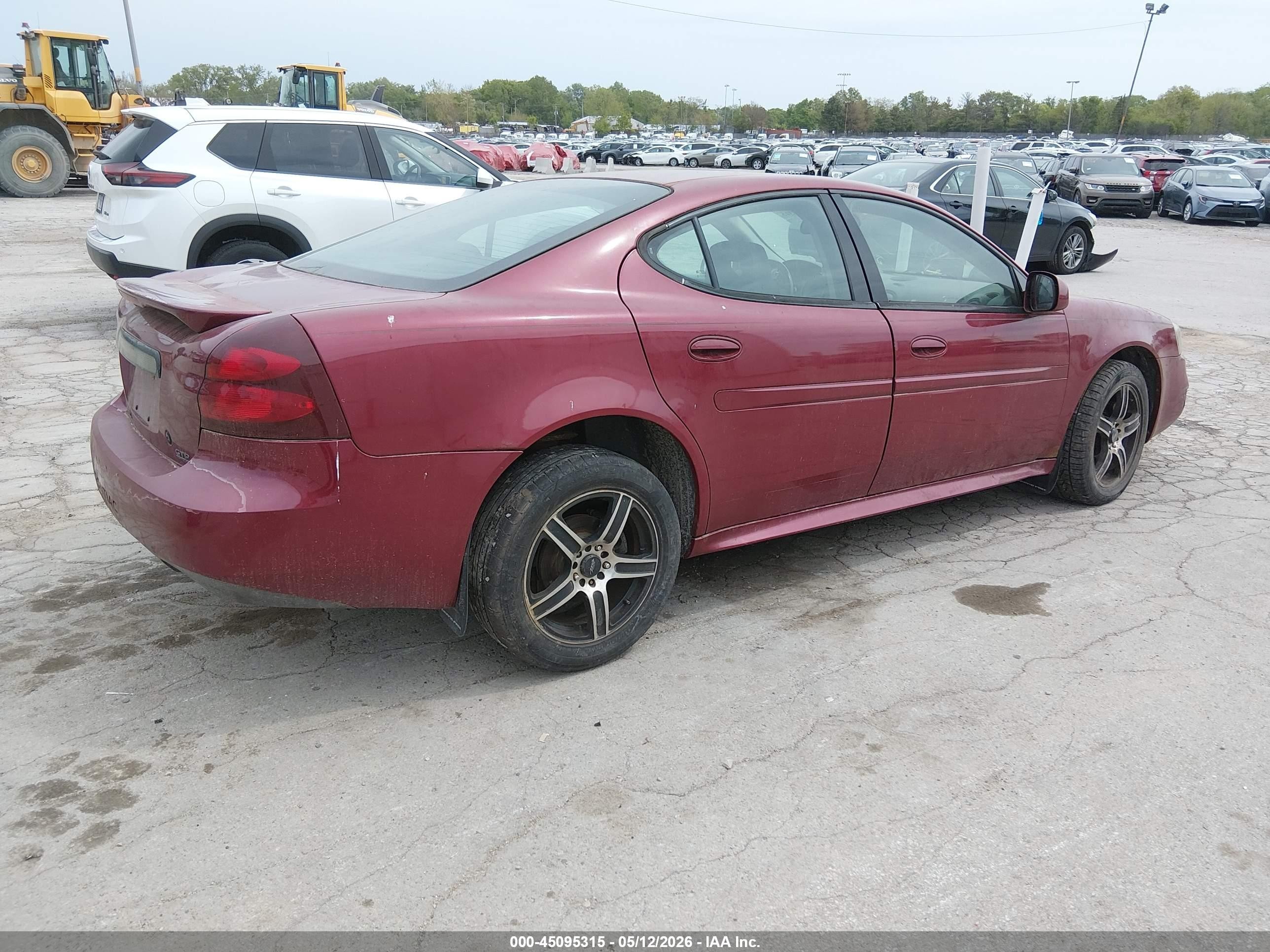 2004 Pontiac Grand Prix Gtp Red vin: 2G2WR524541102101
