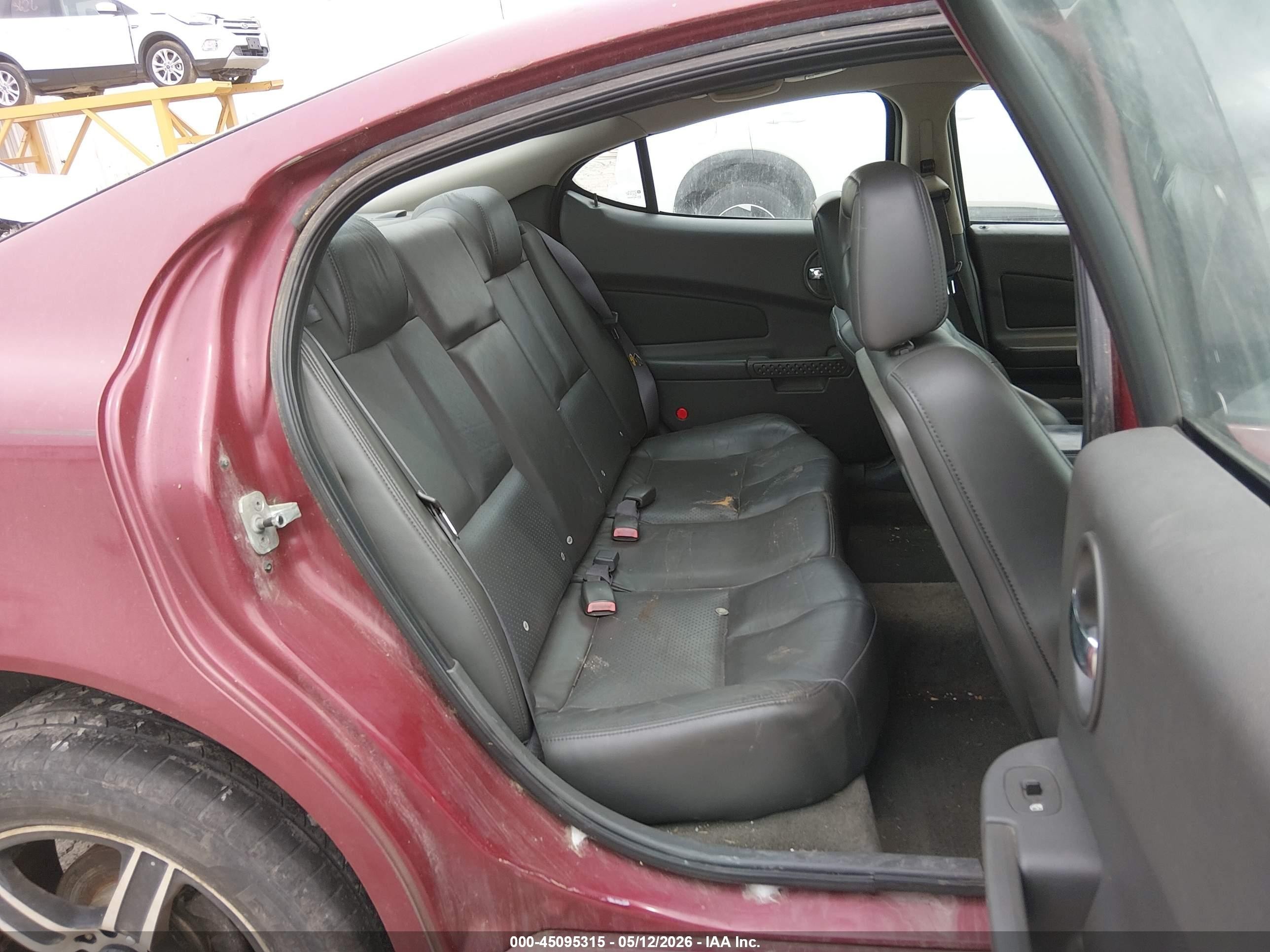 2004 Pontiac Grand Prix Gtp Red vin: 2G2WR524541102101