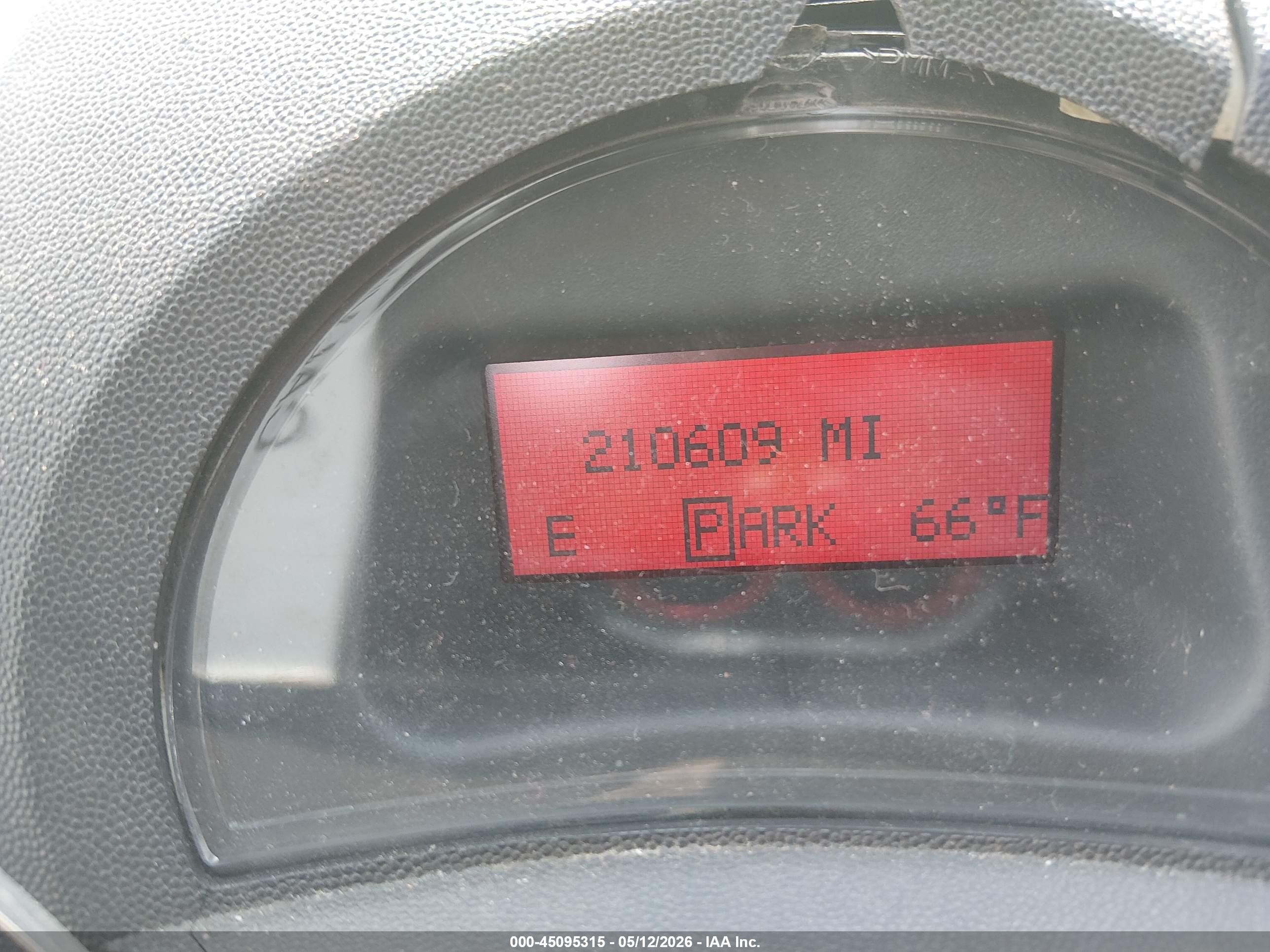 2004 Pontiac Grand Prix Gtp Red vin: 2G2WR524541102101