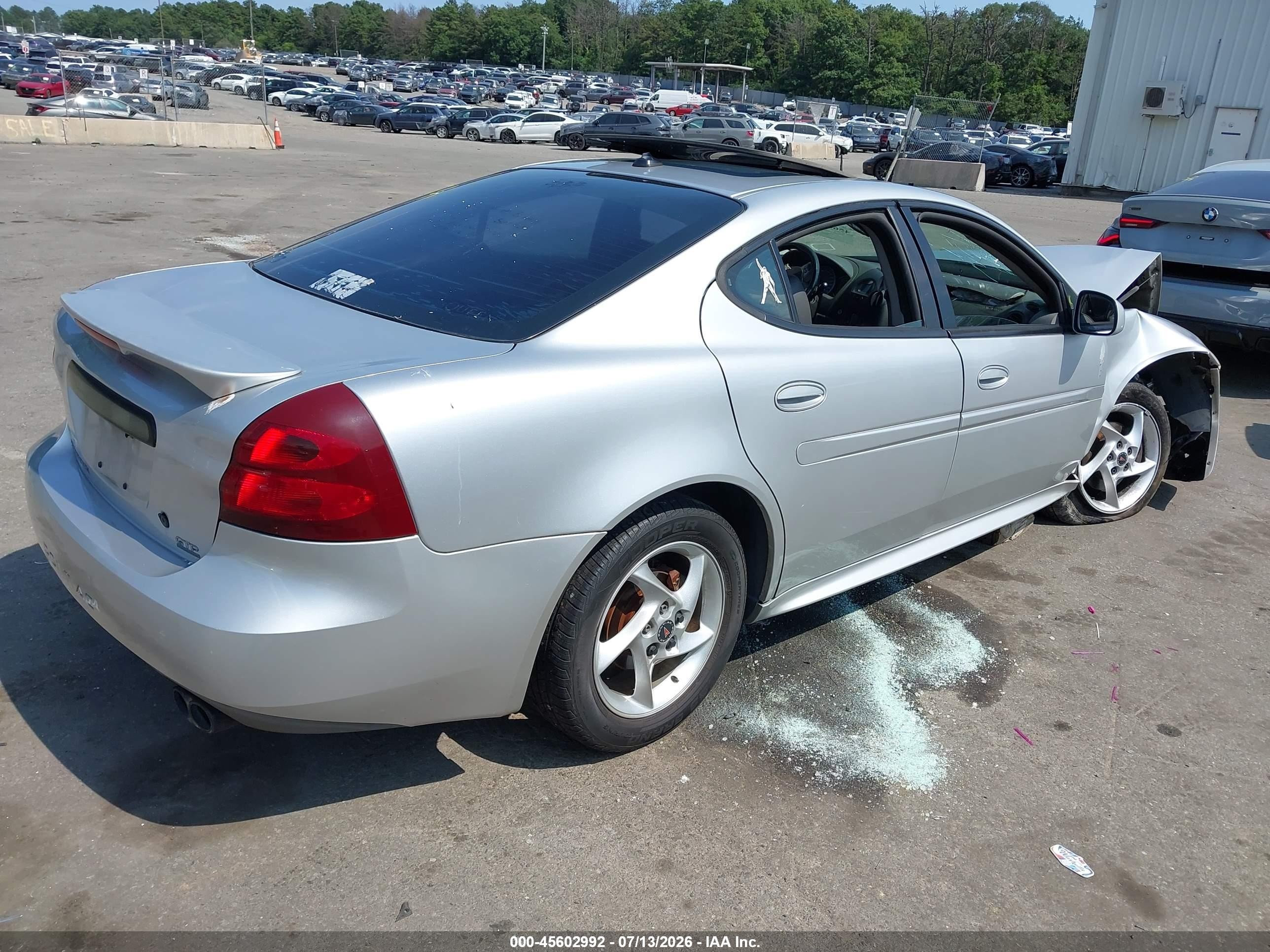 2004 Pontiac Grand Prix Gtp Silver vin: 2G2WR524941101002