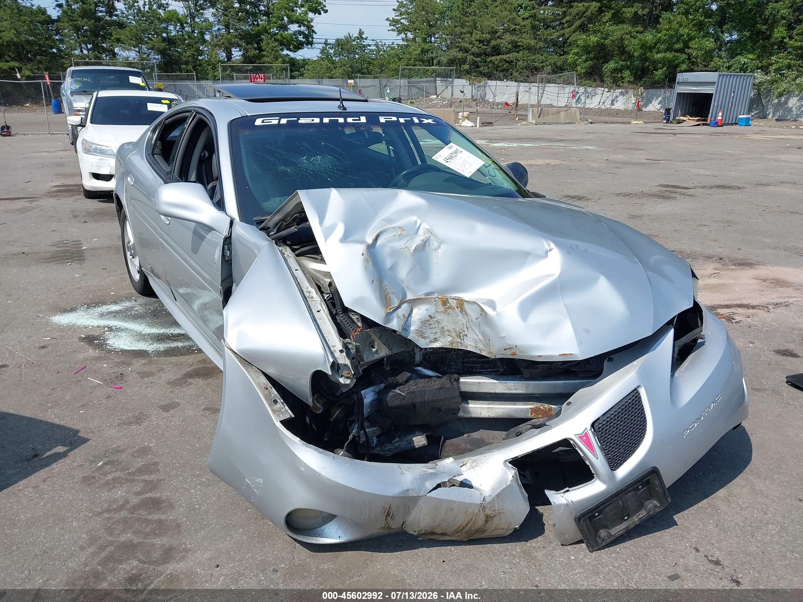 2004 Pontiac Grand Prix Gtp Silver vin: 2G2WR524941101002