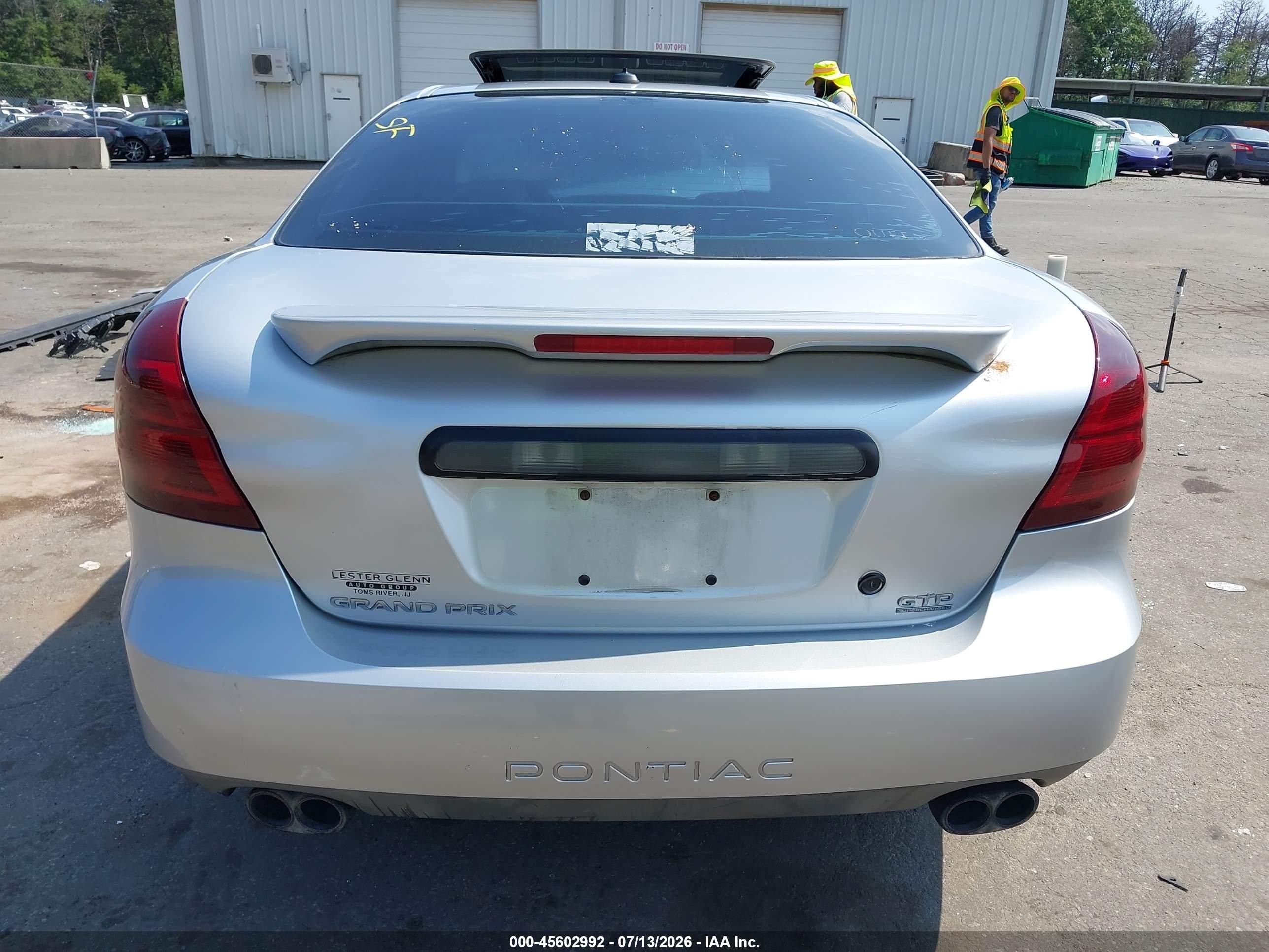 2004 Pontiac Grand Prix Gtp Silver vin: 2G2WR524941101002