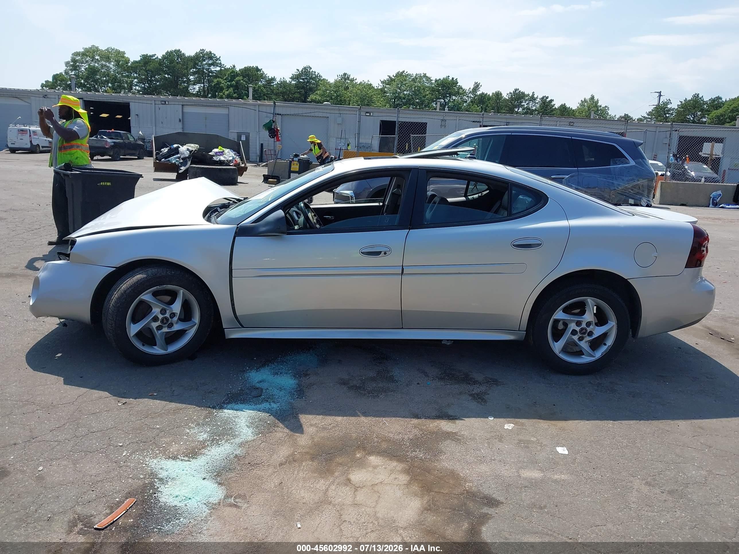 2004 Pontiac Grand Prix Gtp Silver vin: 2G2WR524941101002
