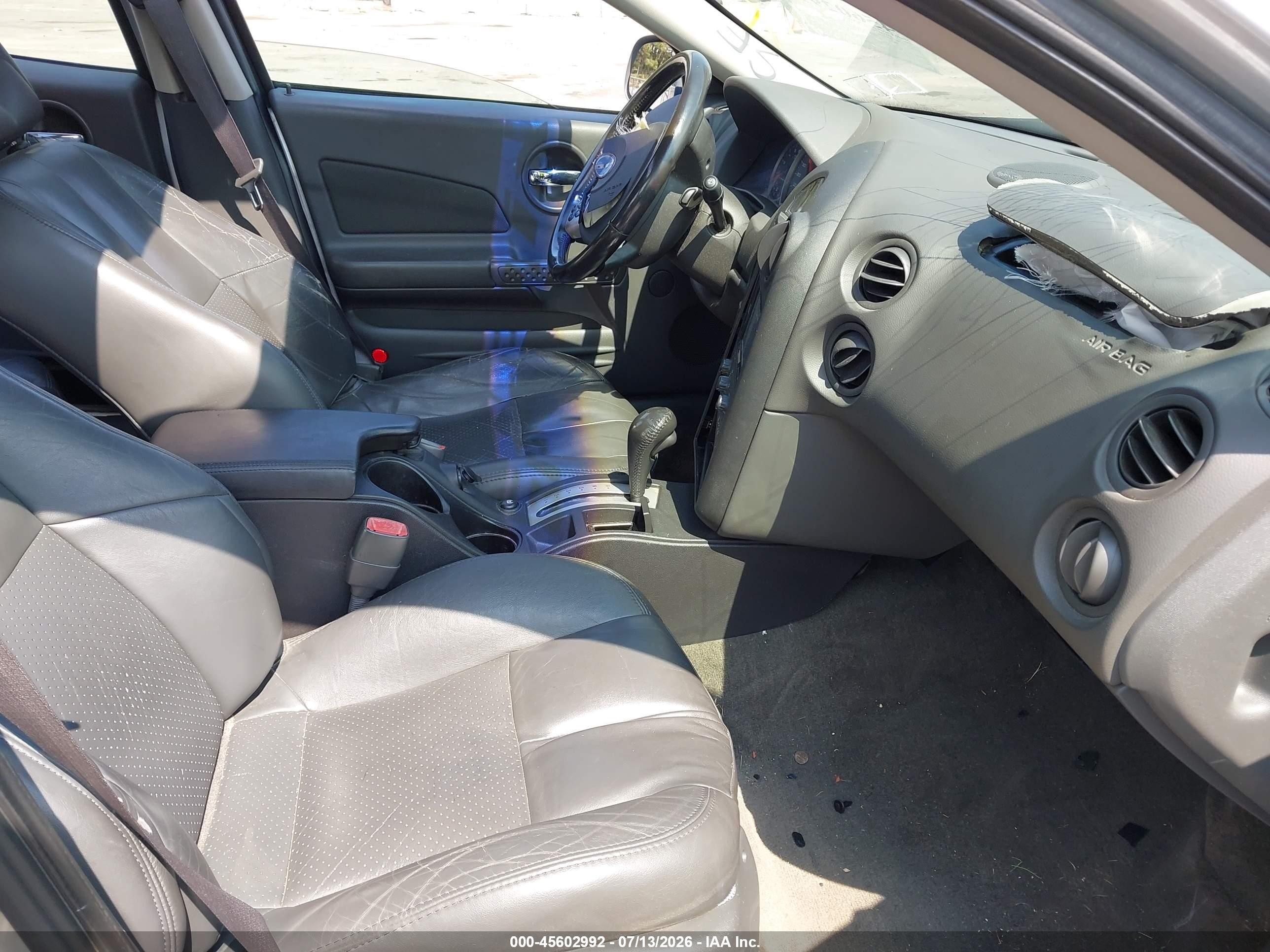 2004 Pontiac Grand Prix Gtp Silver vin: 2G2WR524941101002