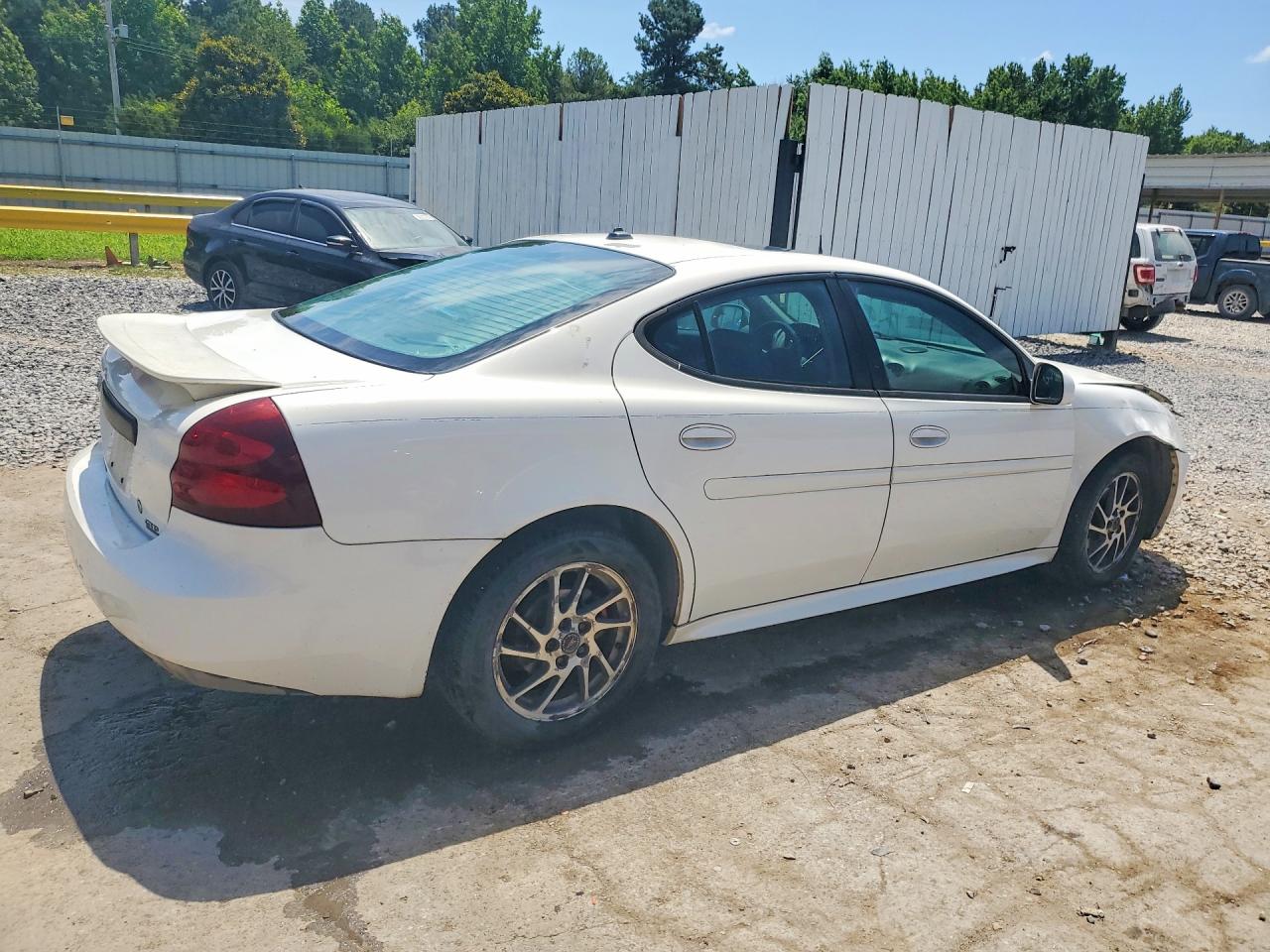 2004 Pontiac Grand Prix Gtp White vin: 2G2WR544841324838