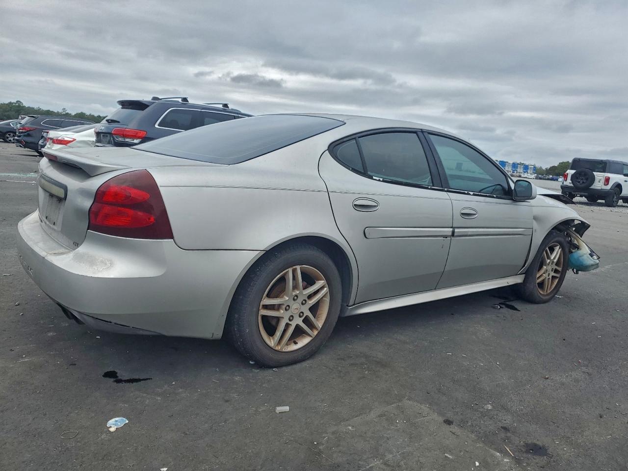 2006 Pontiac Grand Prix Gt Silver vin: 2G2WR554661288827
