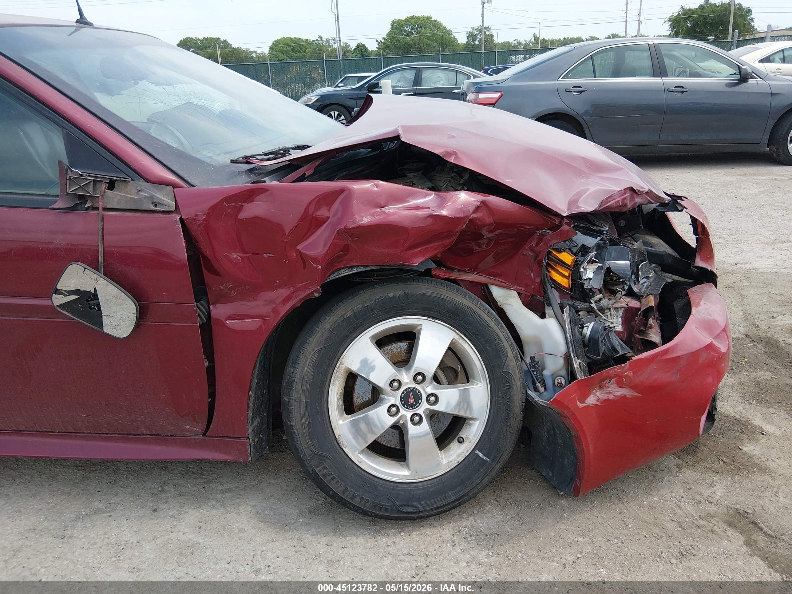 2005 Pontiac Grand Prix Gt Red vin: 2G2WS522751201720