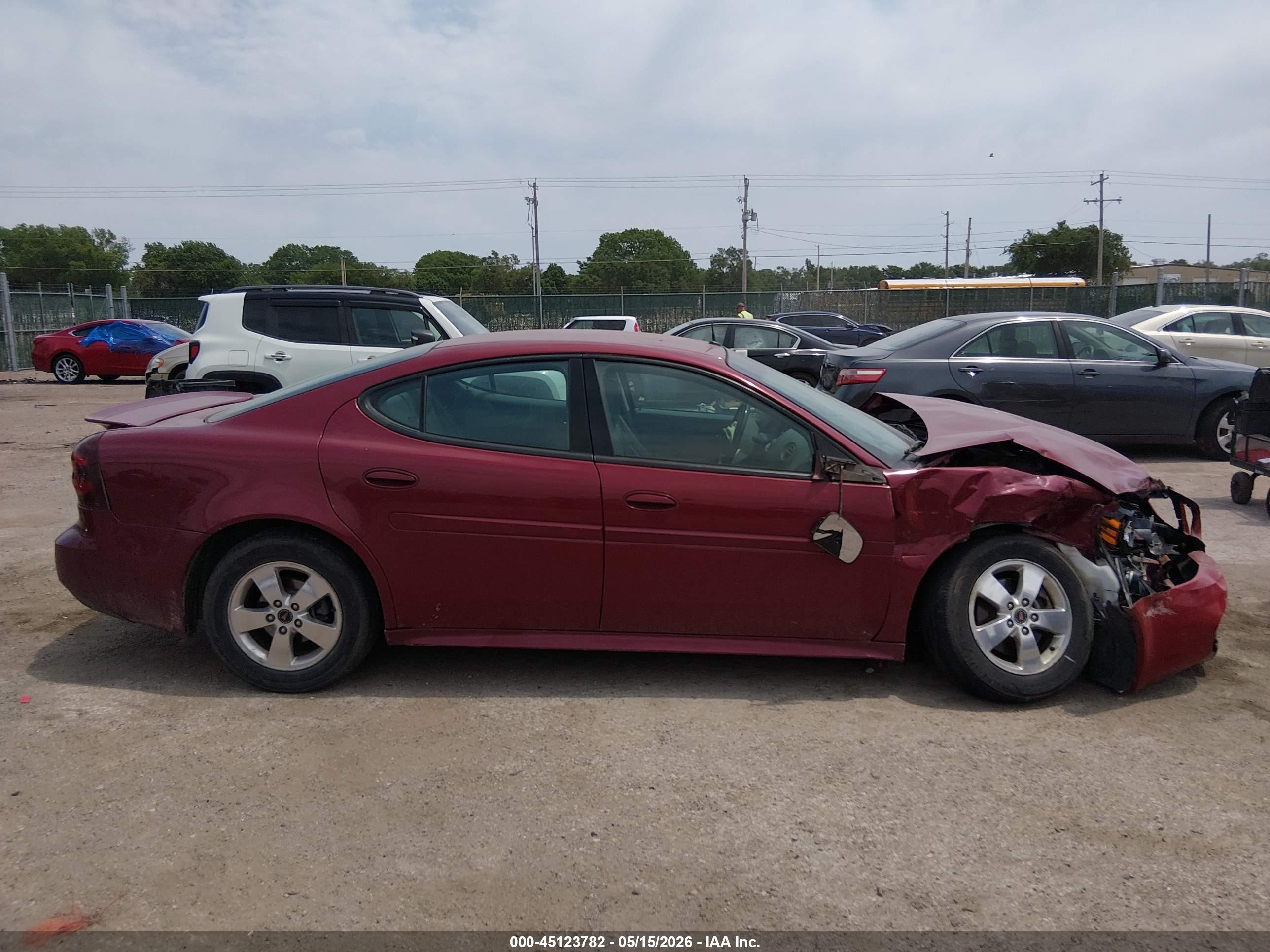 2005 Pontiac Grand Prix Gt Red vin: 2G2WS522751201720