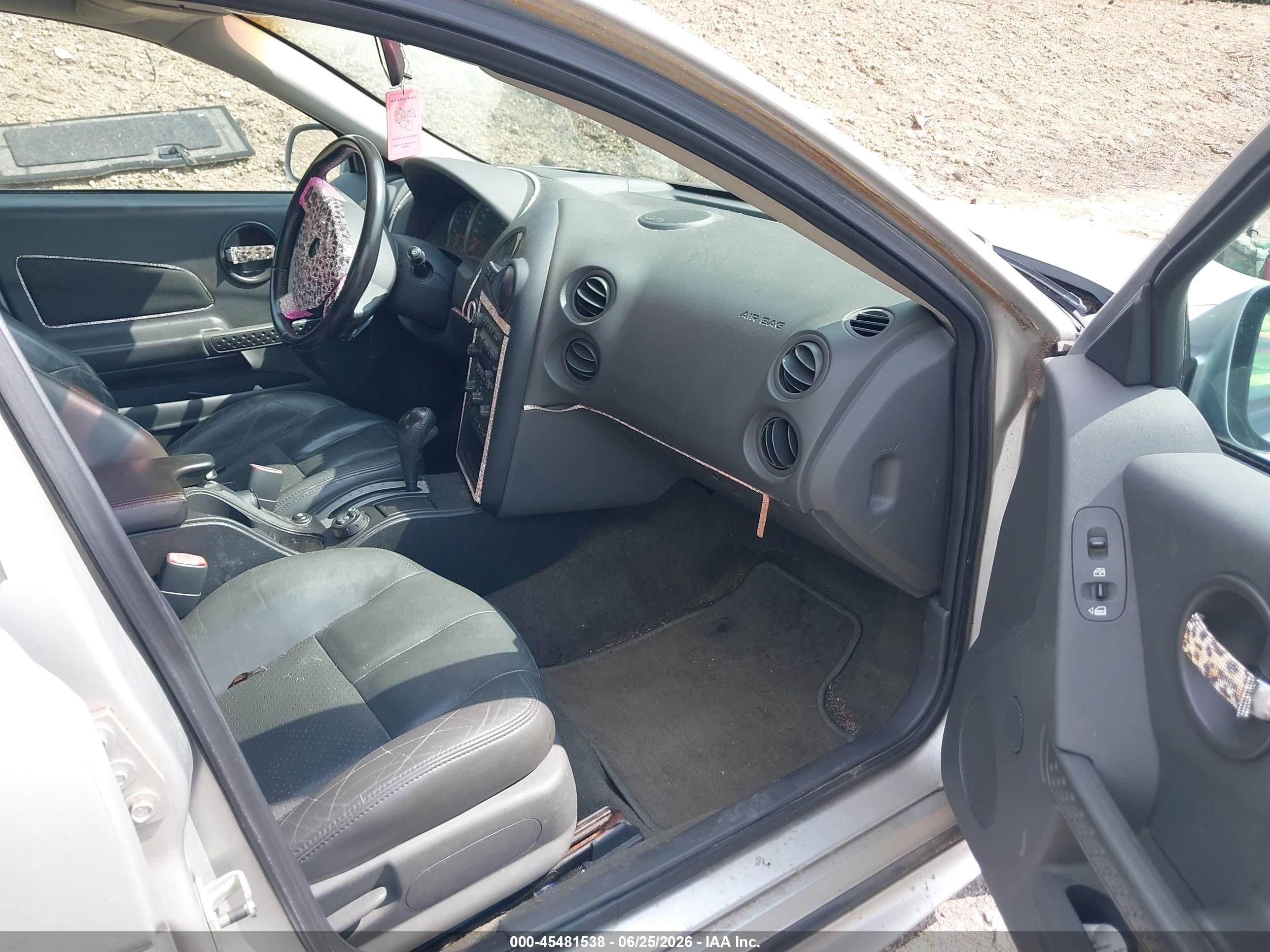 2004 Pontiac Grand Prix Gt2 Silver vin: 2G2WS522841275226