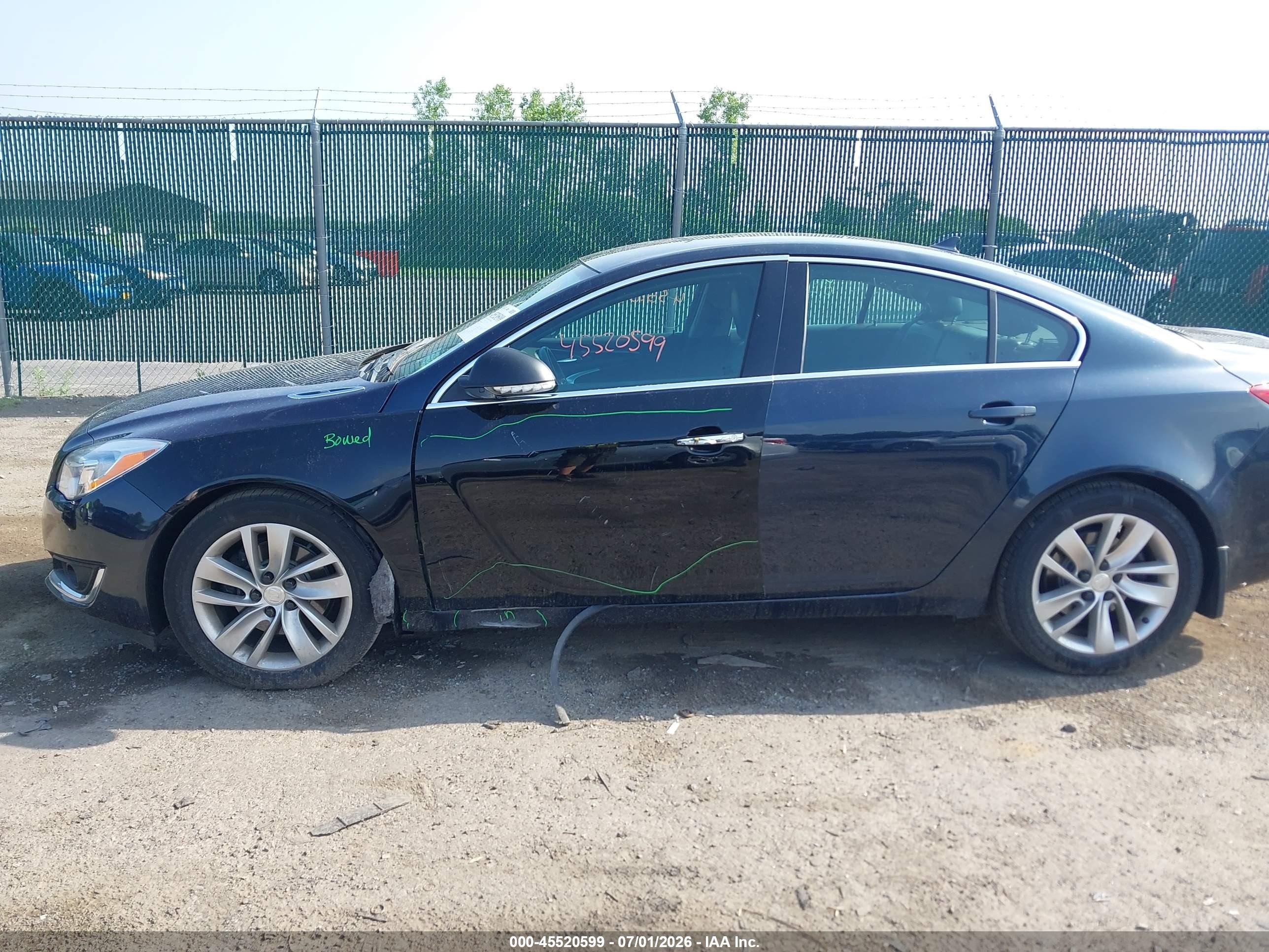 2014 Buick Regal Turbo Dark Blue vin: 2G4GK5EX2E9256046