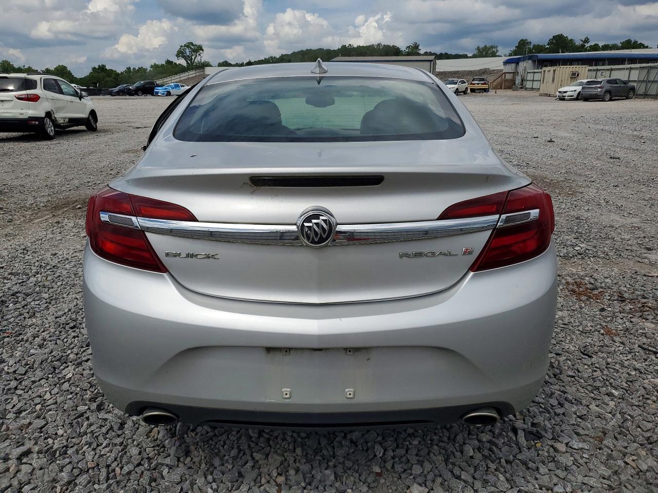 2015 Buick Regal Silver vin: 2G4GK5EX3F9188177