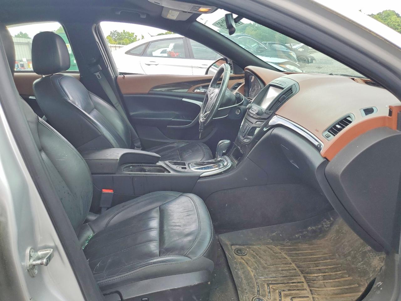 2015 Buick Regal Silver vin: 2G4GK5EX3F9188177